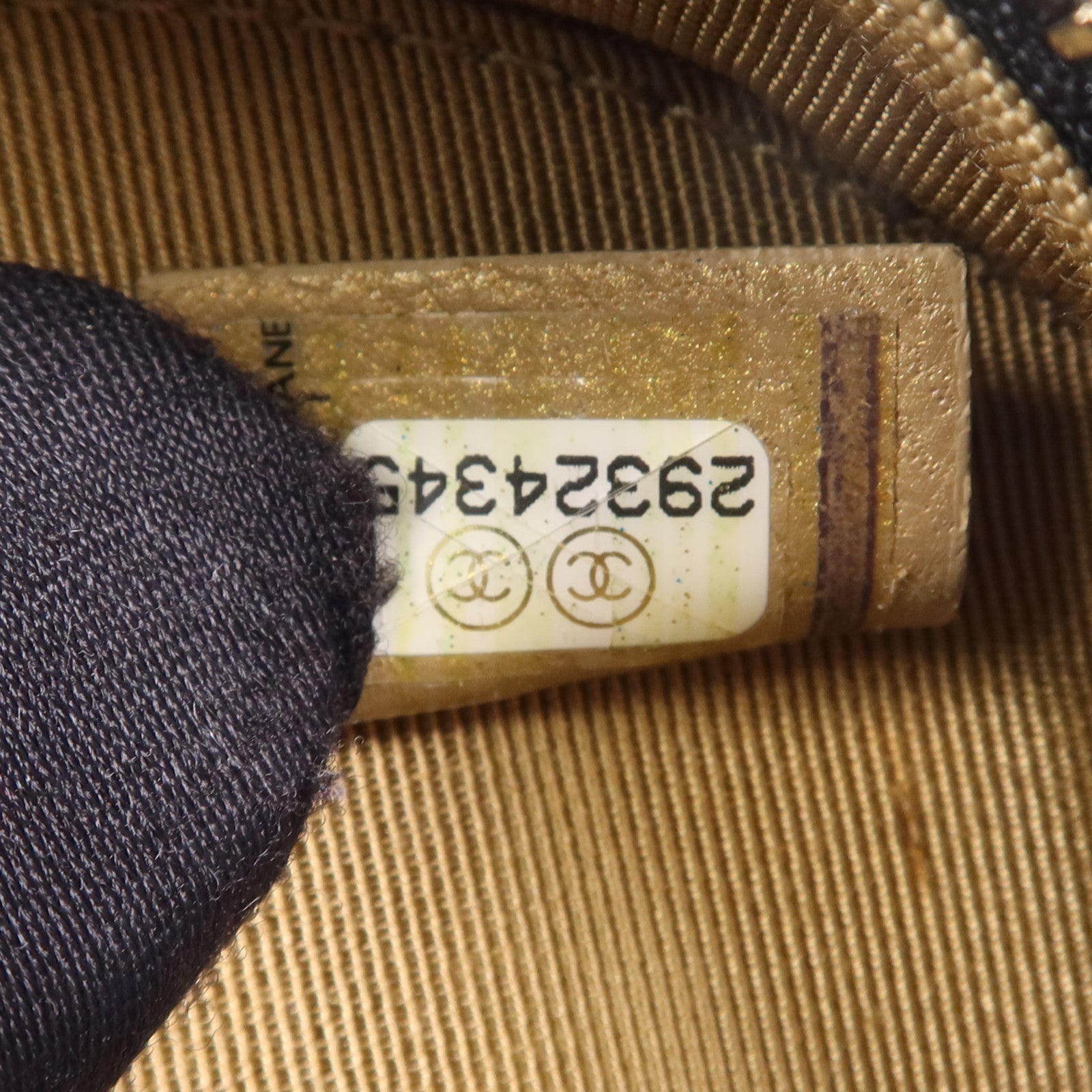 CHANEL 牛皮皮革Chain Shoulder Bag金扣鏈帶肩背袋