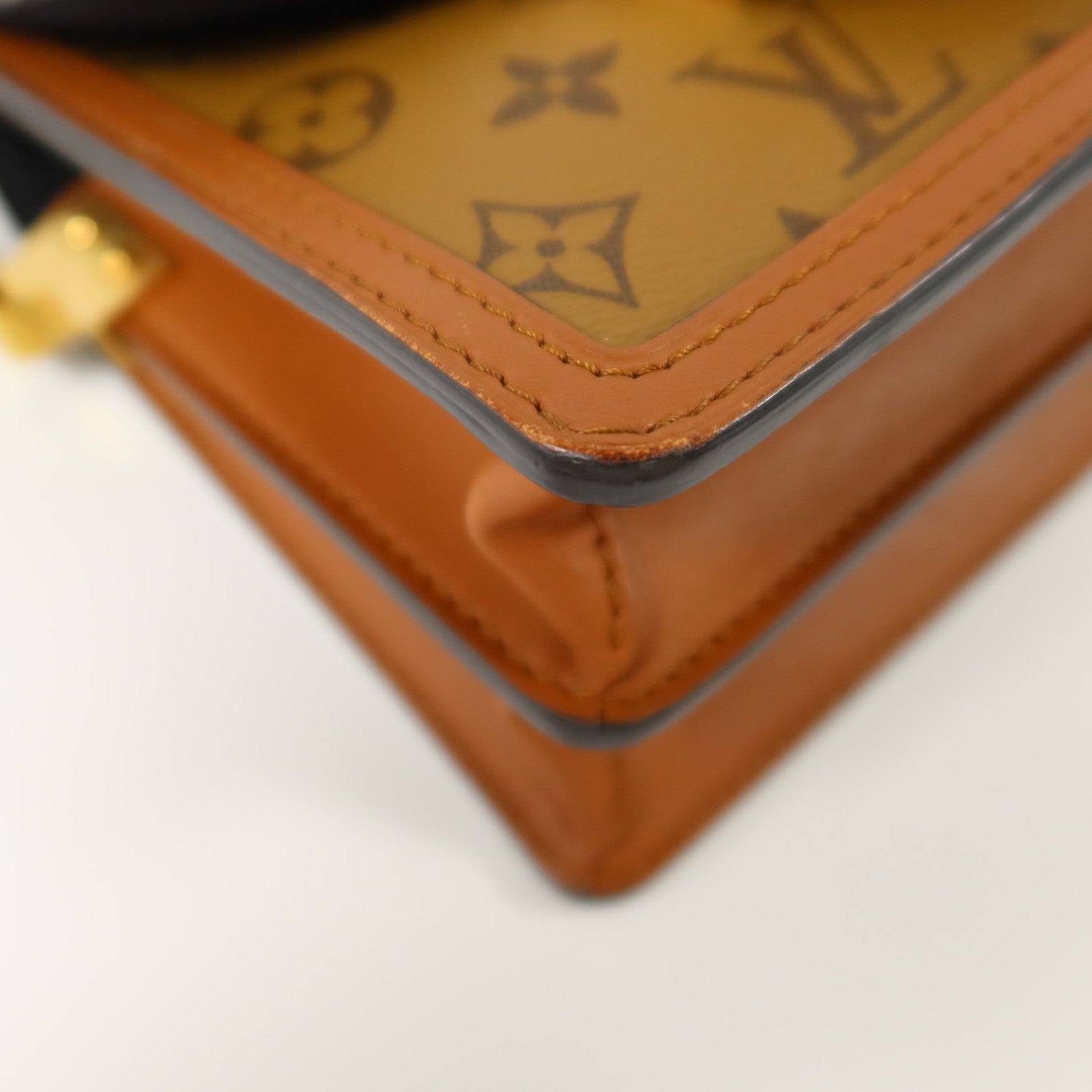 LOUIS VUITTON Monogram Reverse Mini Dauphine肩背袋