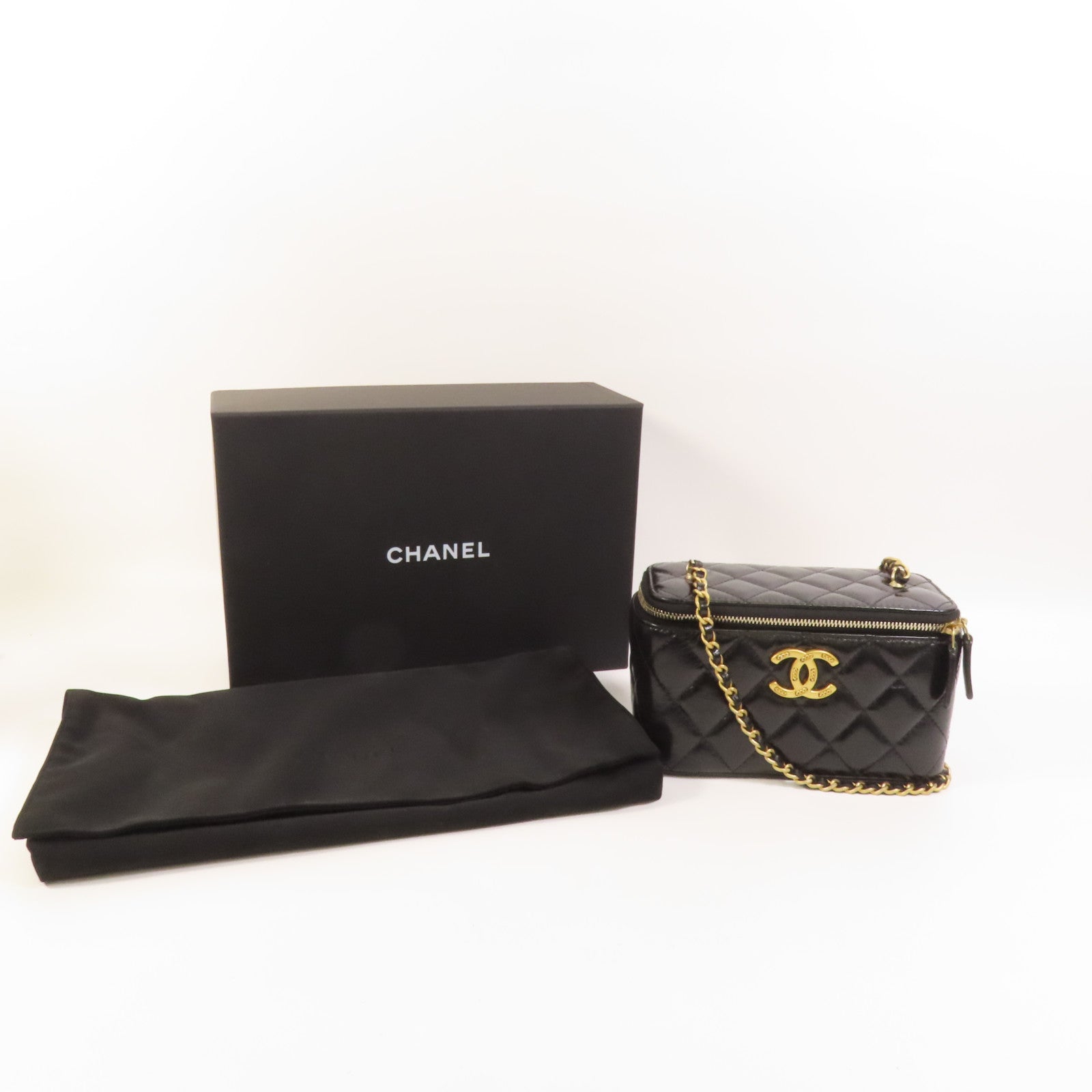 CHANEL 牛皮皮革Vanity Case金扣鏈帶肩背袋