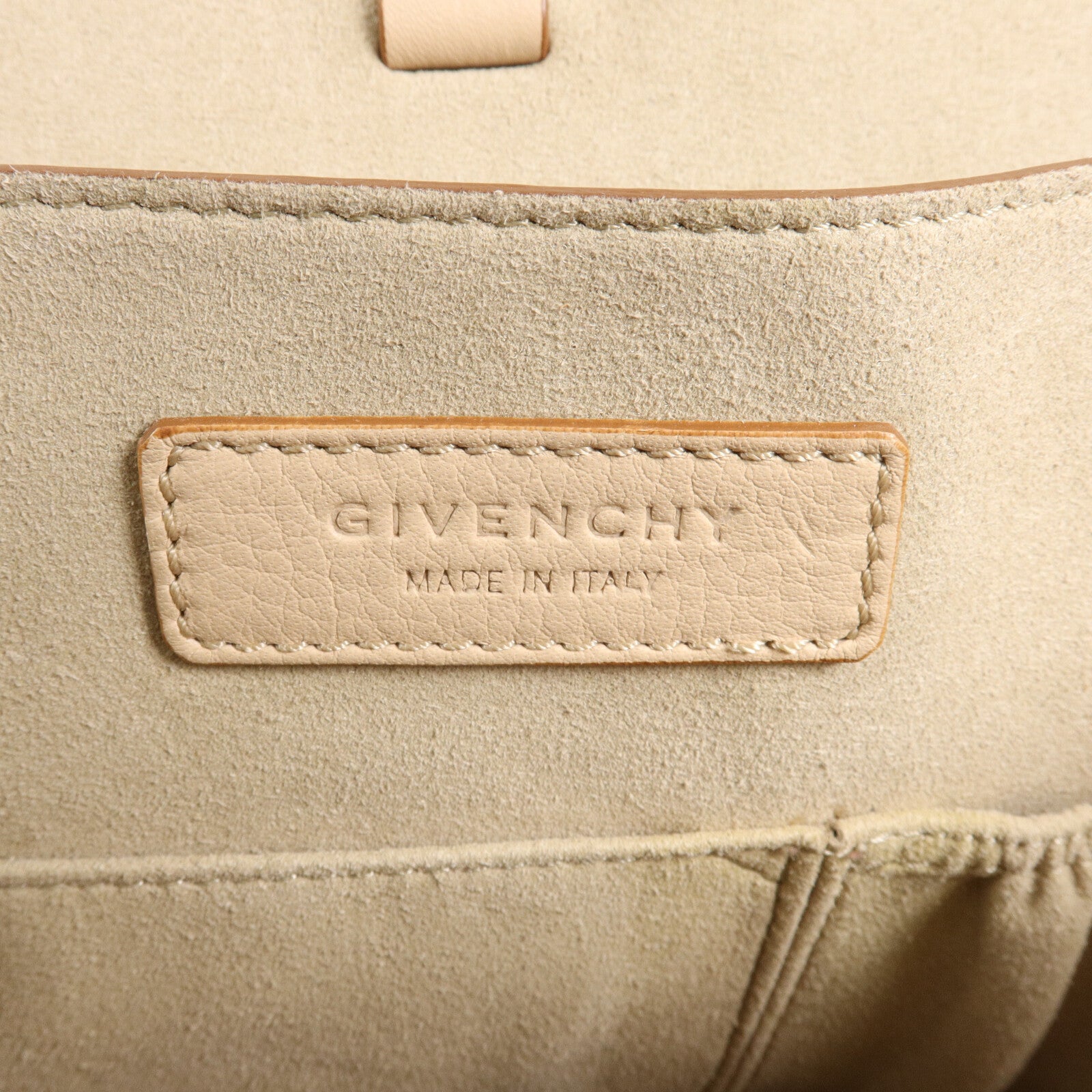 GIVENCHY 牛皮皮革Shark Large手挽肩背兩用袋