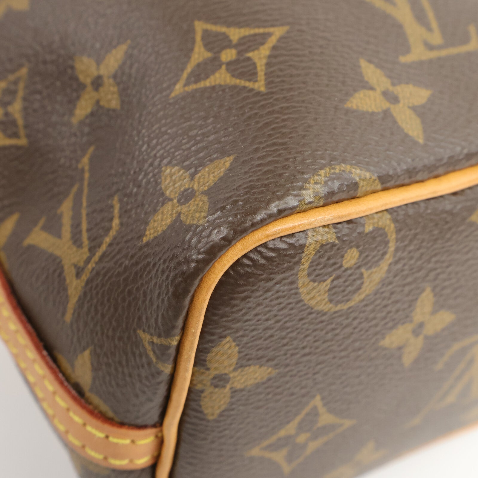 LOUIS VUITTON Monogram Nano Noe肩背袋