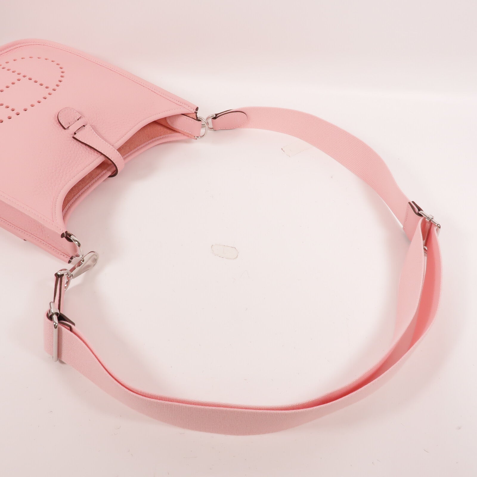 HERMES Clemence皮革Evelyne 23肩背袋Rose Sakura