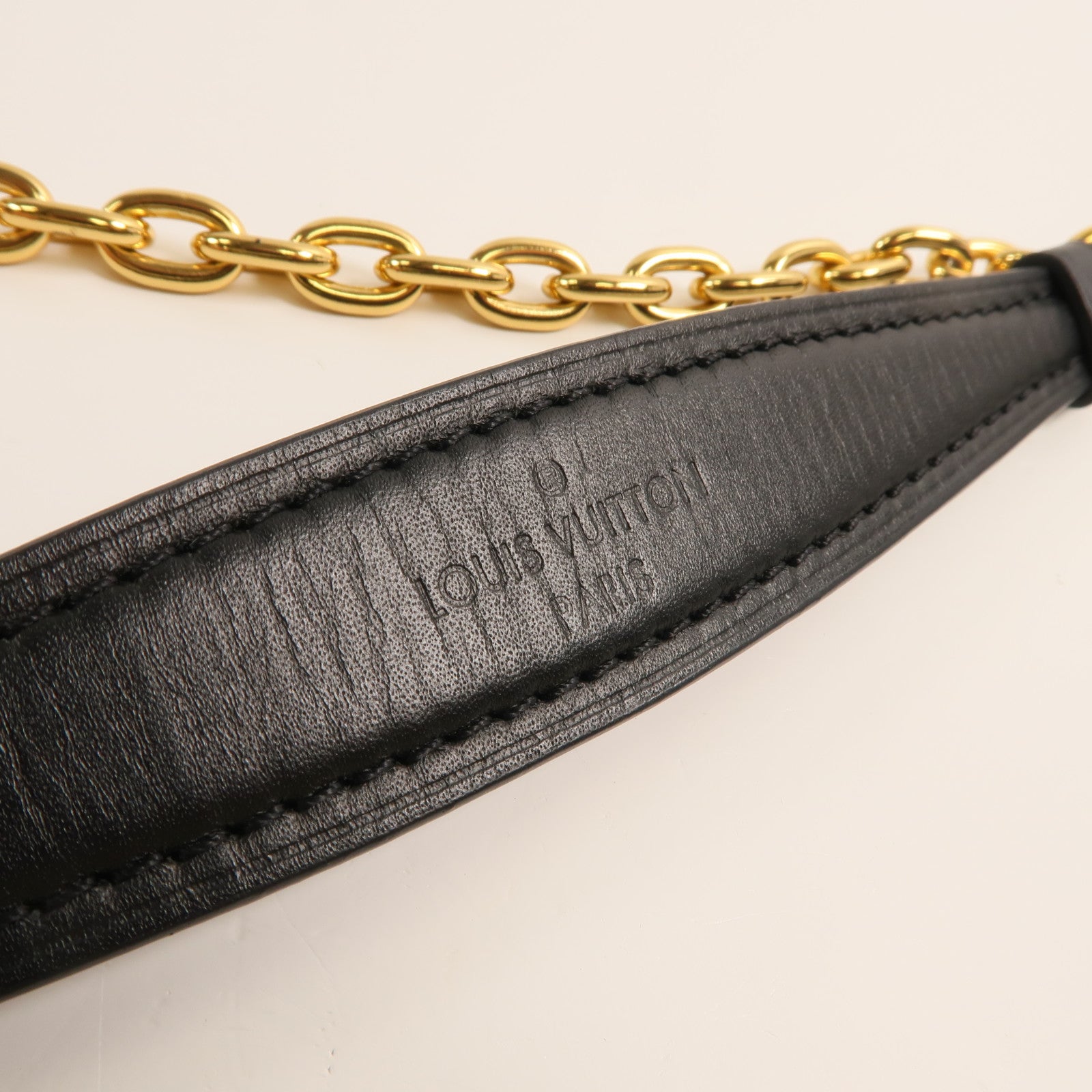 LOUIS VUITTON Monogram Saint Placide金扣肩背袋