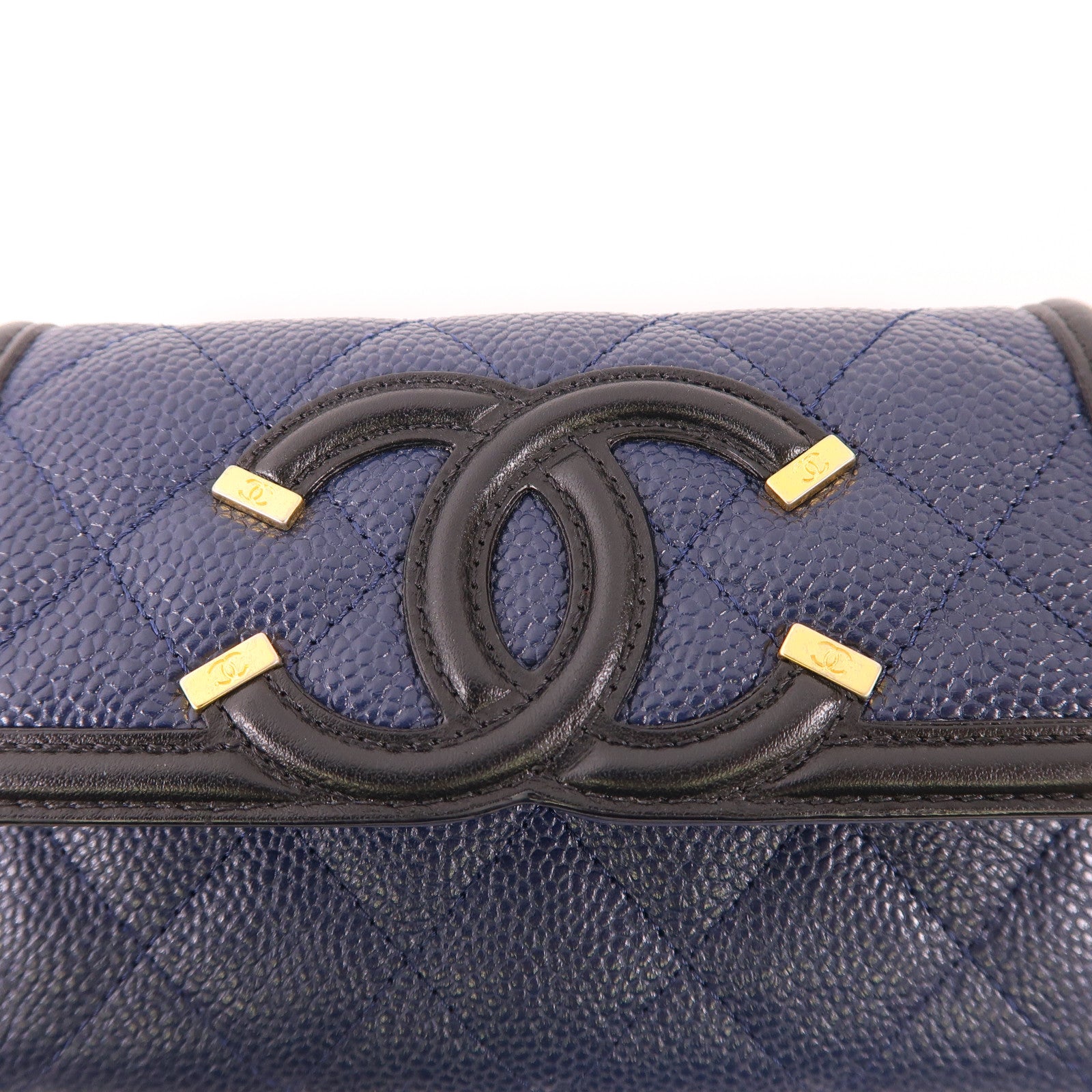 CHANEL 牛皮皮革Wallet金扣錢包