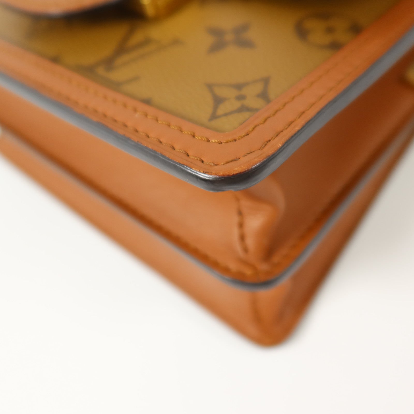 LOUIS VUITTON Monogram Reverse Mini Dauphine肩背袋