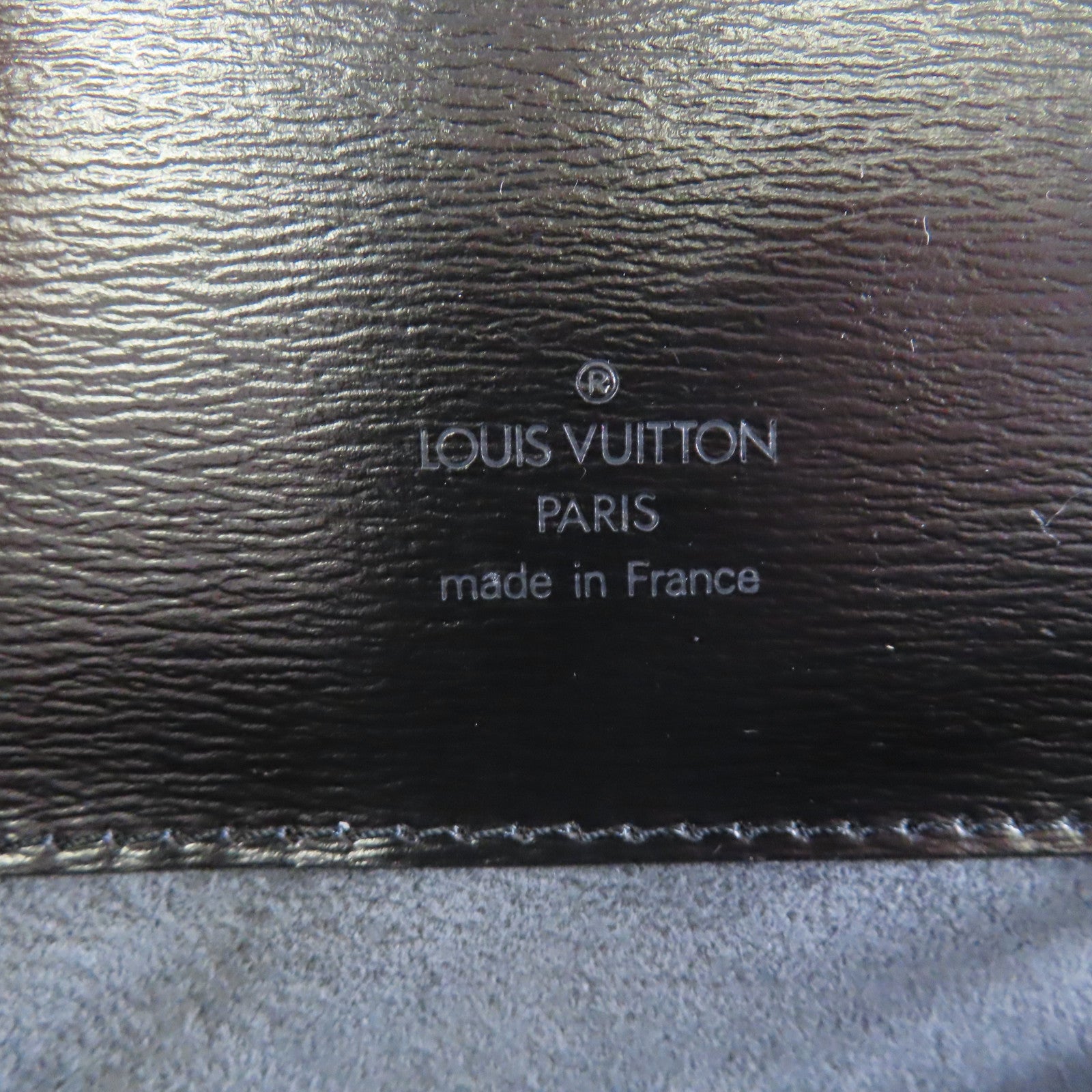LOUIS VUITTON Epi Cluny Shoulder Bag金扣肩背袋黑色