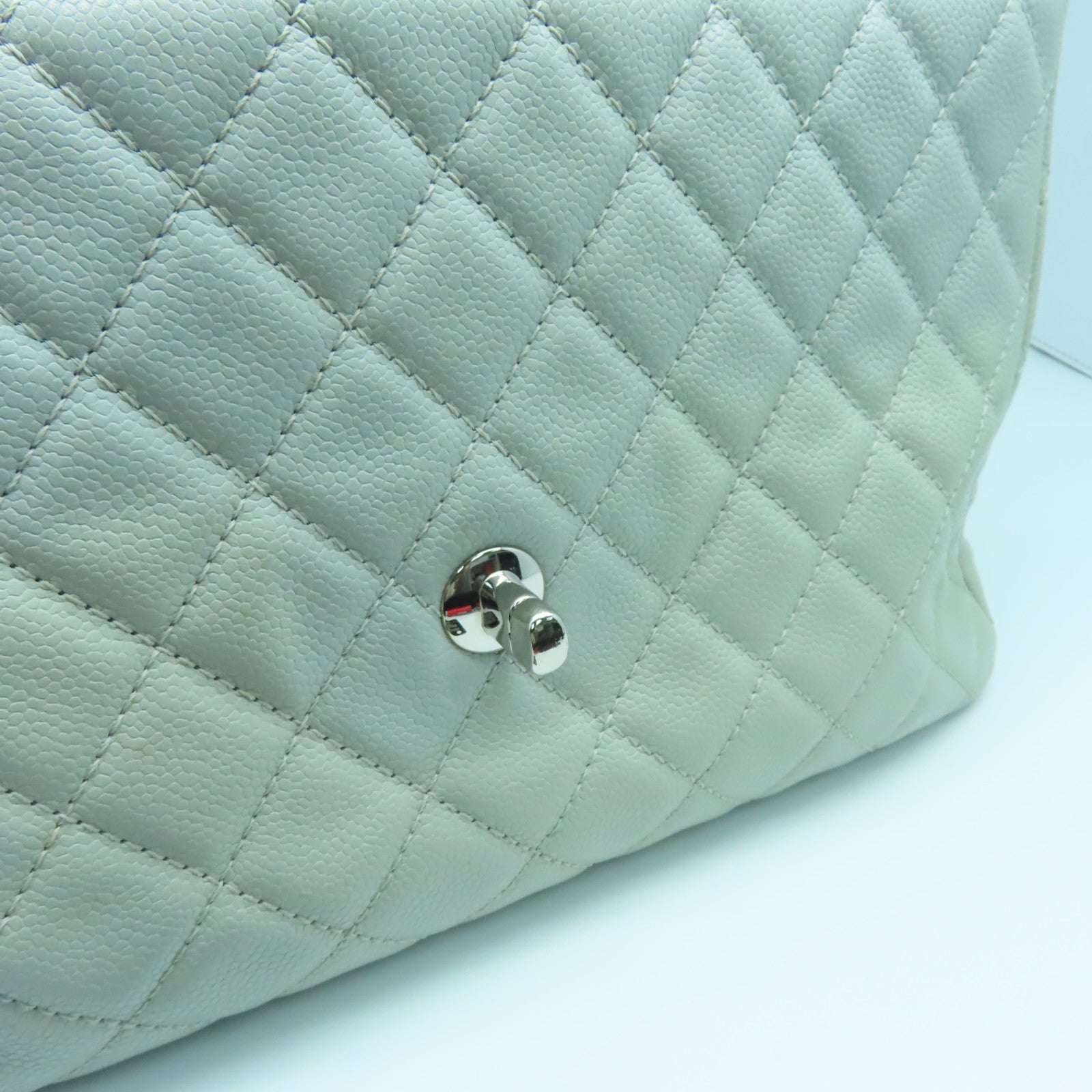 CHANEL 【激減優惠】菱格Caviar皮革Chain Shoulder銀扣肩背袋灰色