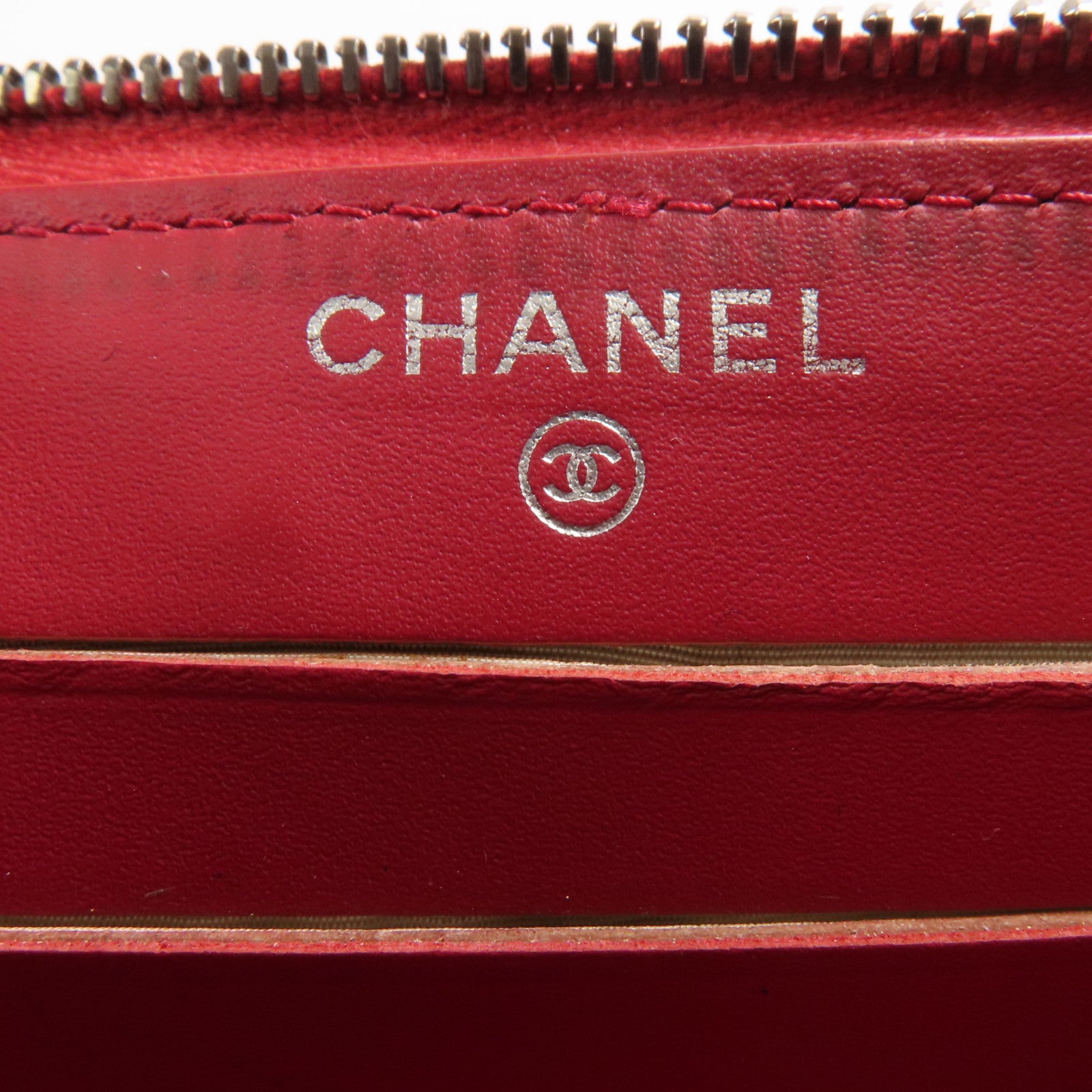 CHANEL 漆皮皮革Wallet銀扣錢包