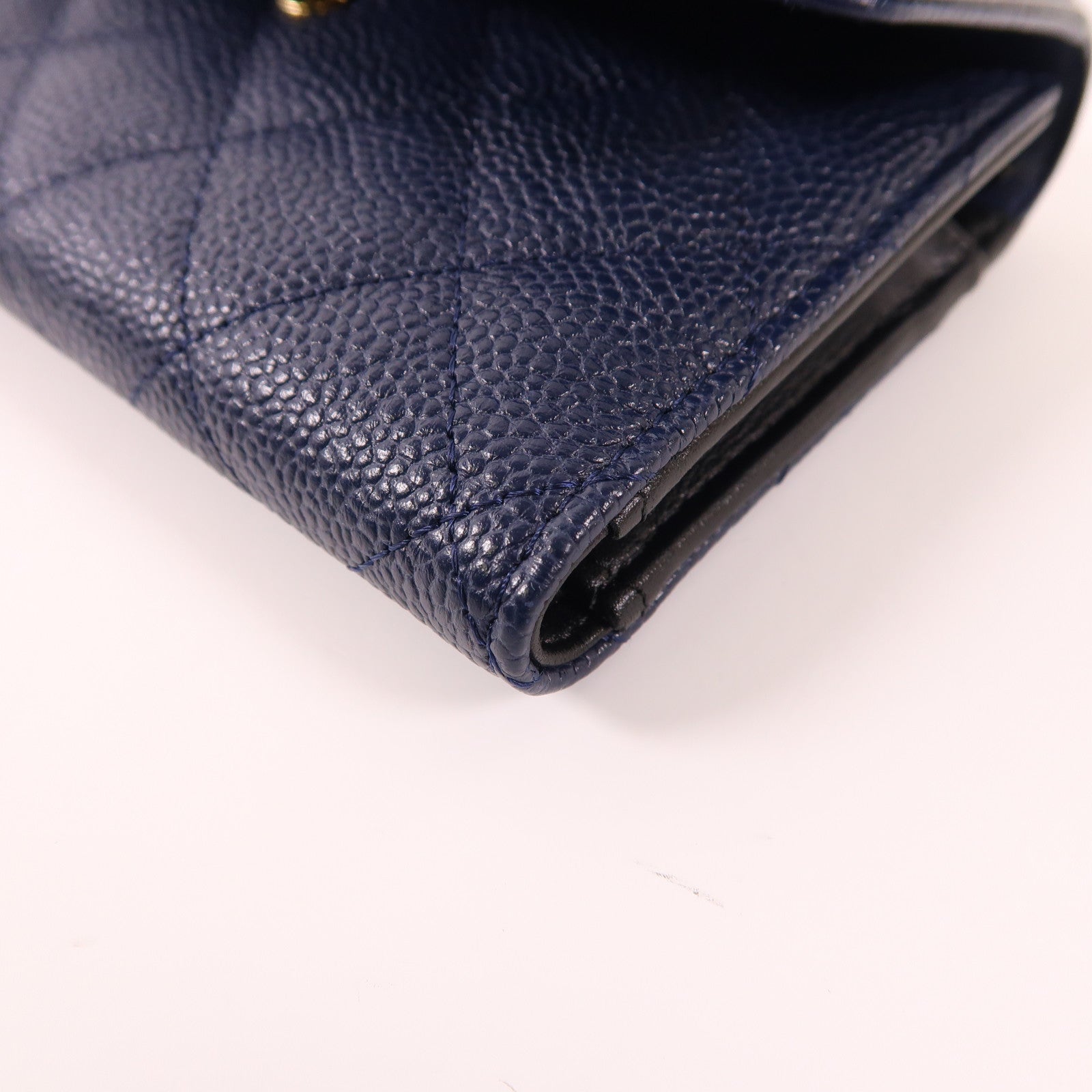 CHANEL 牛皮皮革Wallet金扣錢包