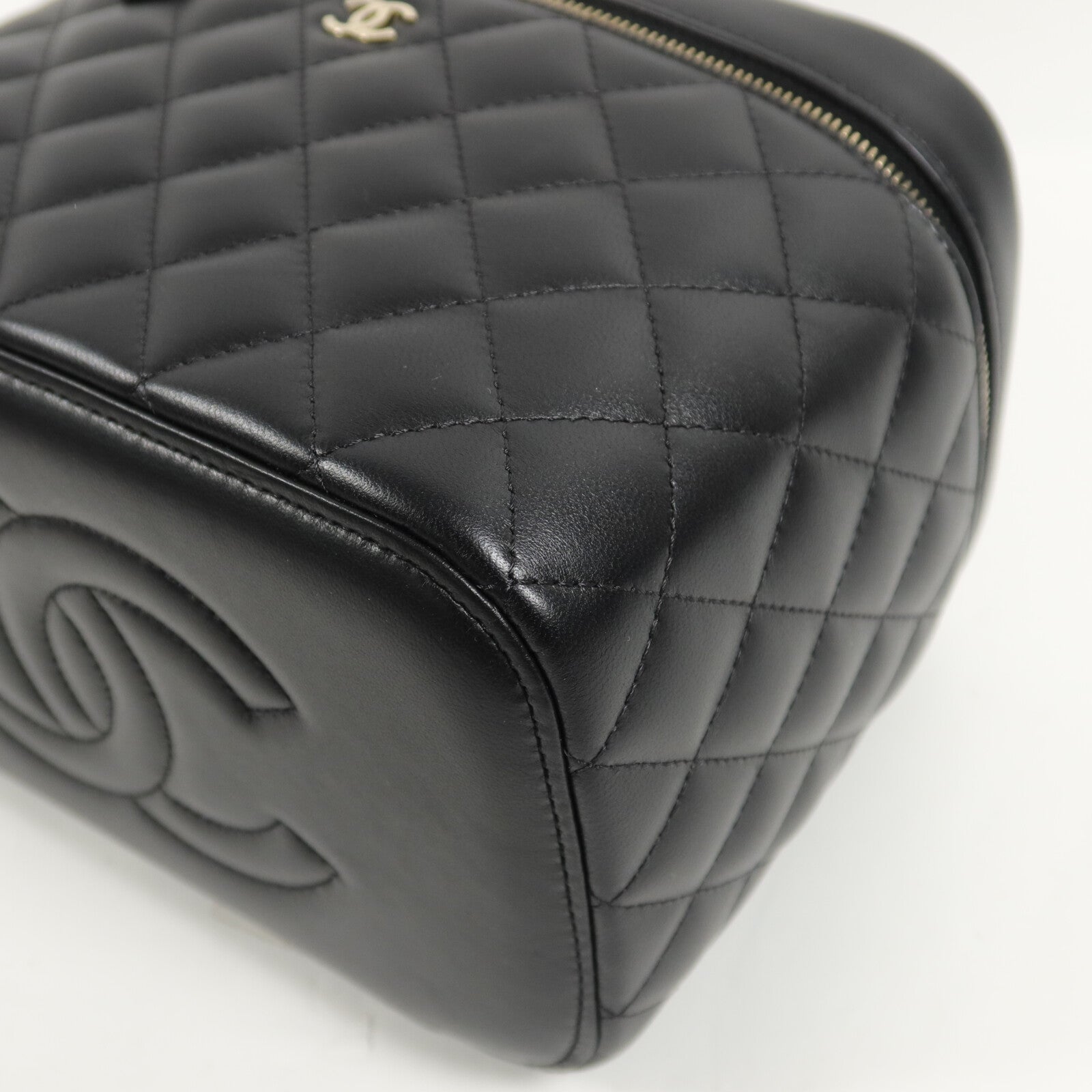 CHANEL 羊皮皮革Vanity Case手挽袋