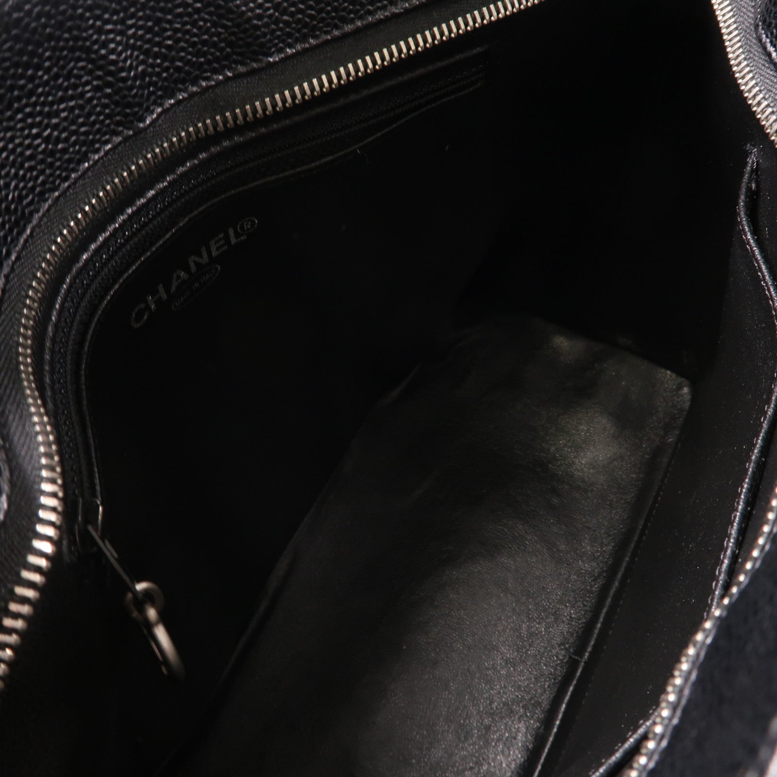 CHANEL 菱格Caviar皮革Handbag銀扣手挽袋黑色