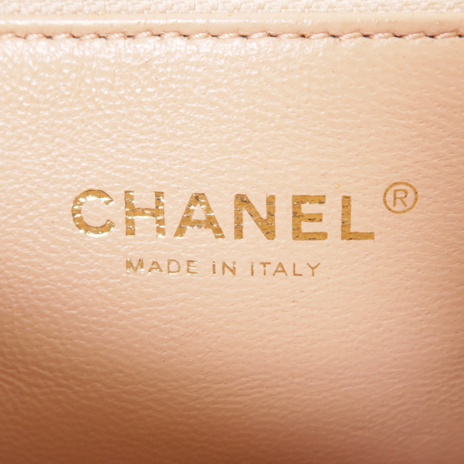 CHANEL 牛皮皮革Chain Shoulder金扣鏈帶肩背袋