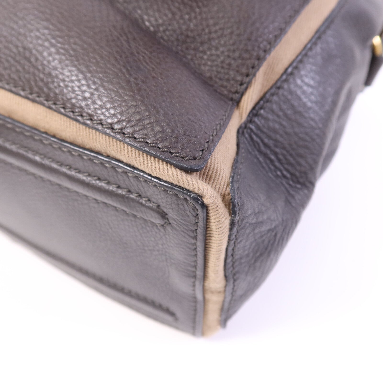 YVES SAINT LAURENT 牛皮皮革Muse金扣肩背袋