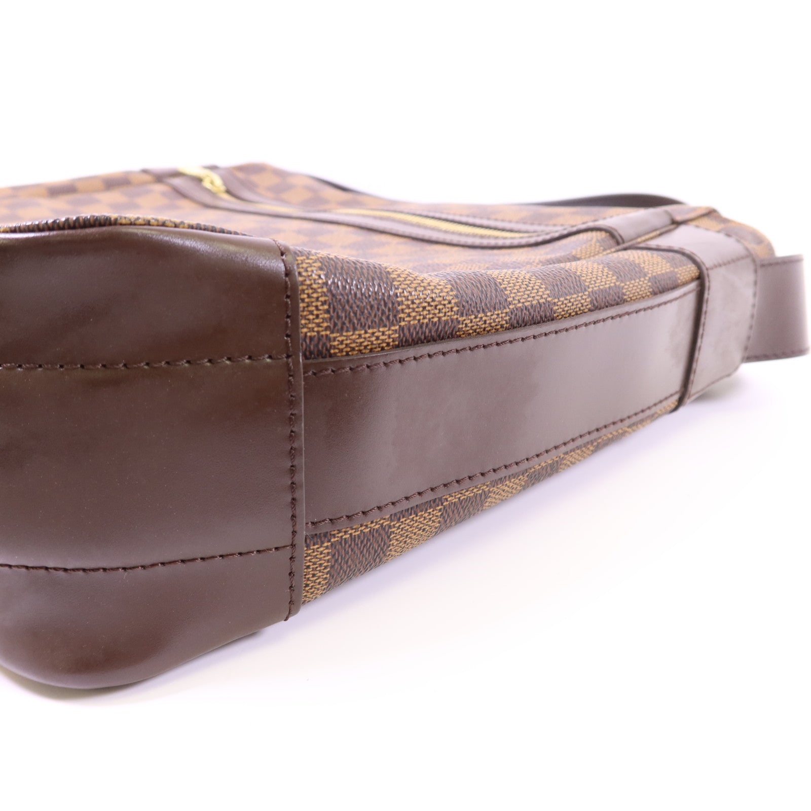 LOUIS VUITTON Damier Bastille金扣肩背袋