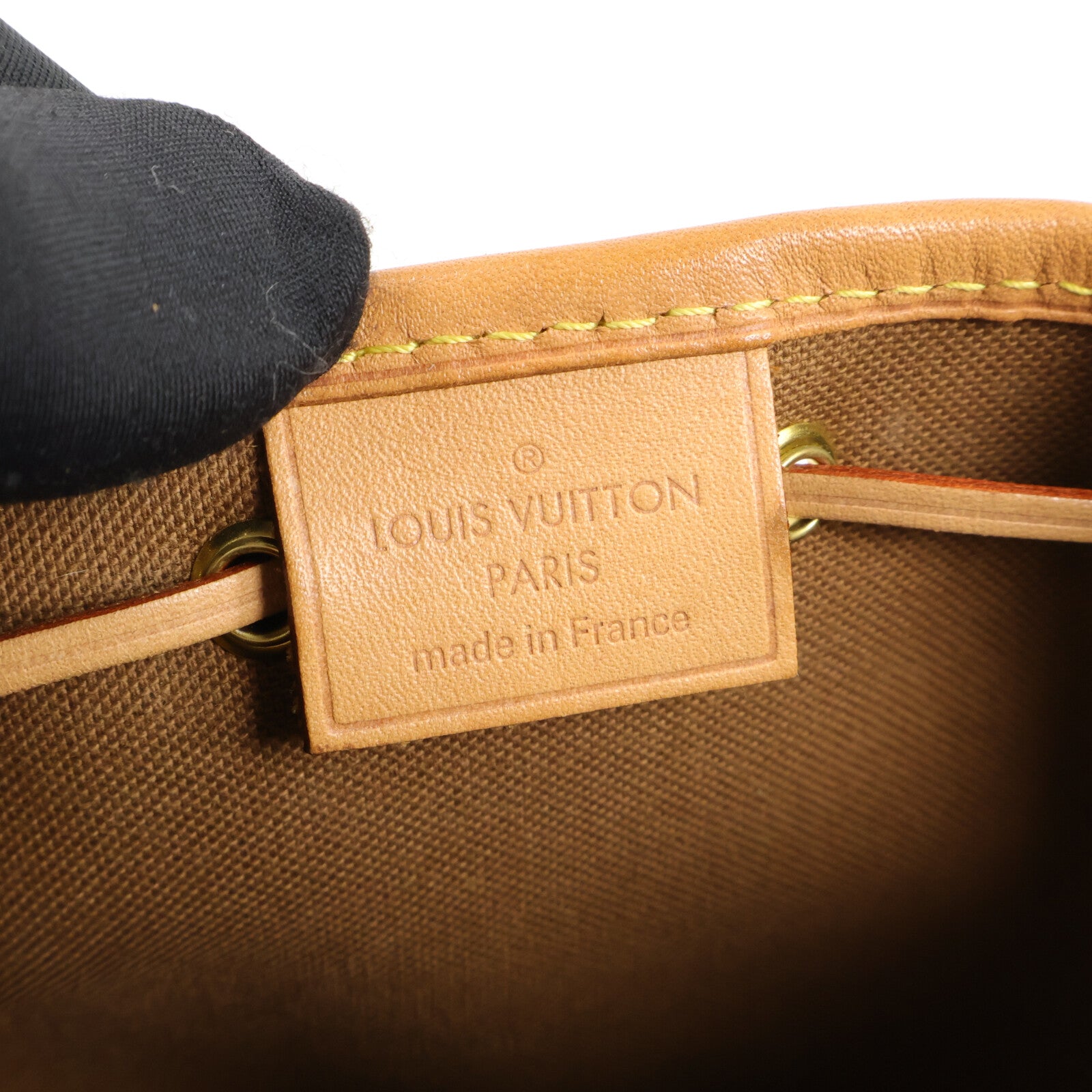 LOUIS VUITTON Monogram Nano Noe肩背袋