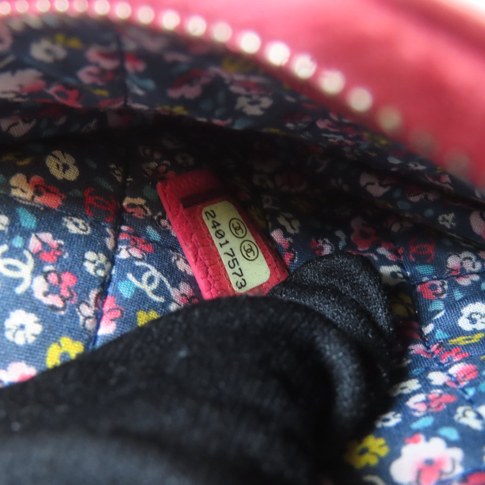 CHANEL 【激減優惠】牛皮皮革Pouch銀扣小袋粉紅色