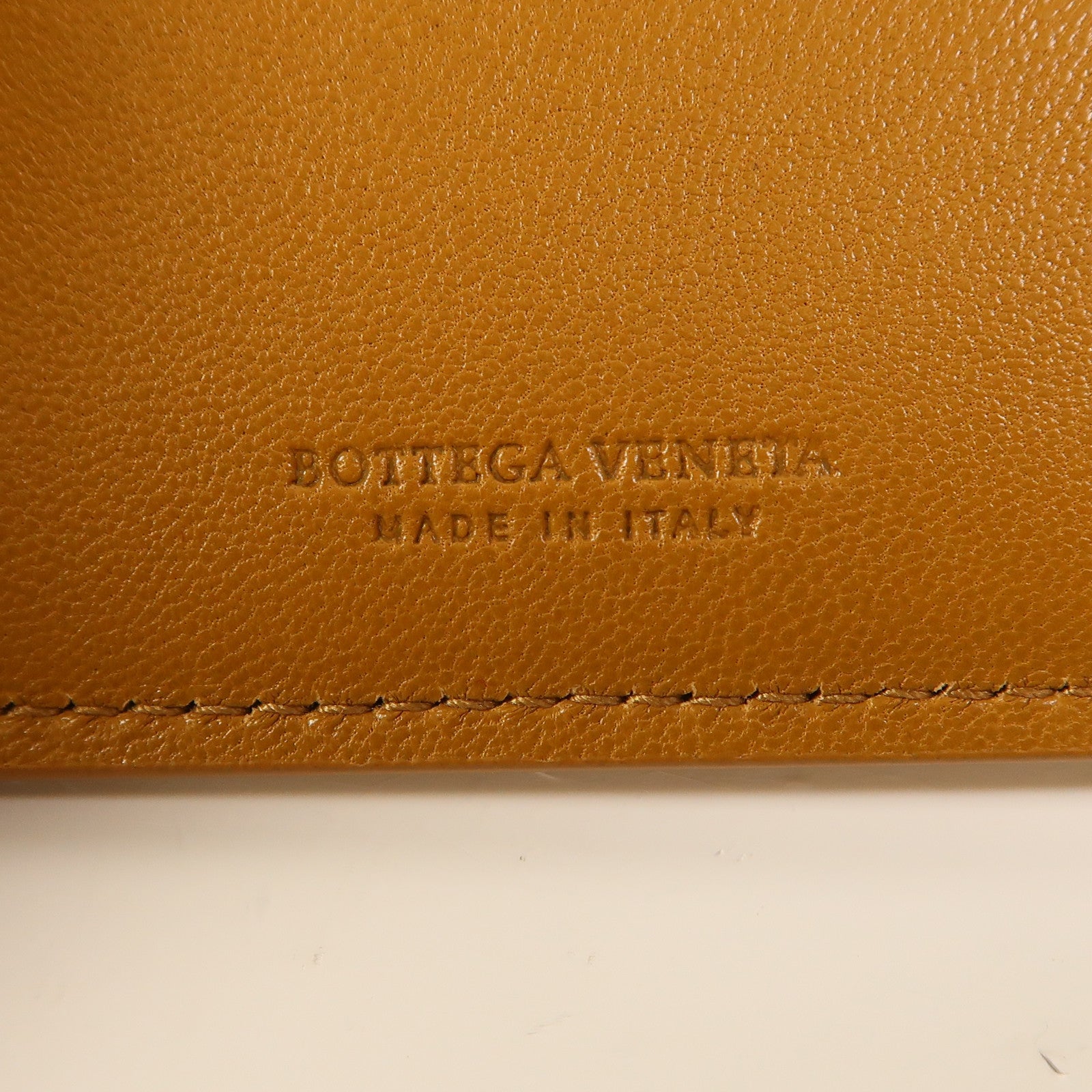 BOTTEGA VENETA 羊皮皮革Bi-Fold Wallet錢包