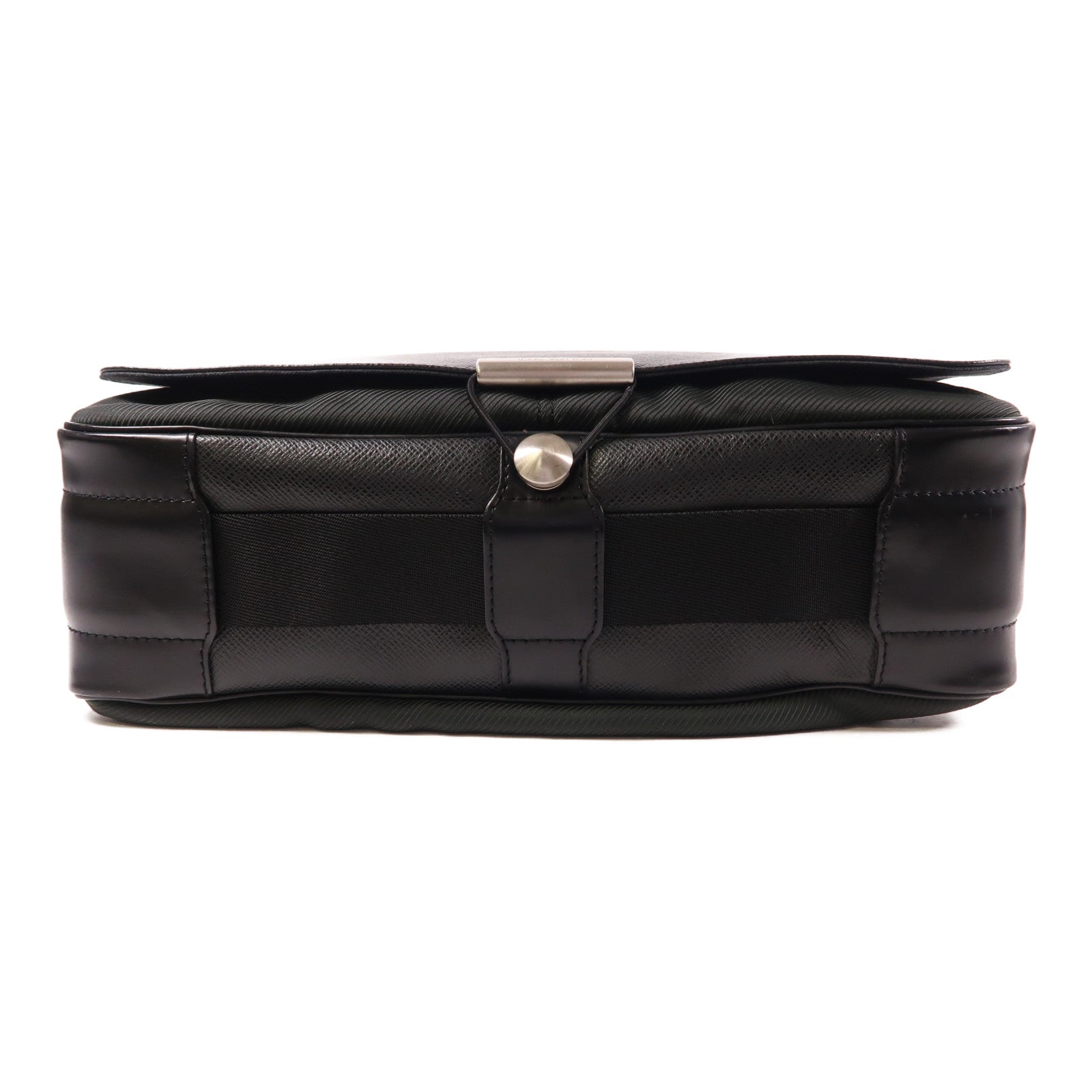 LOUIS VUITTON Taiga皮革Taiga Victor銀扣肩背袋