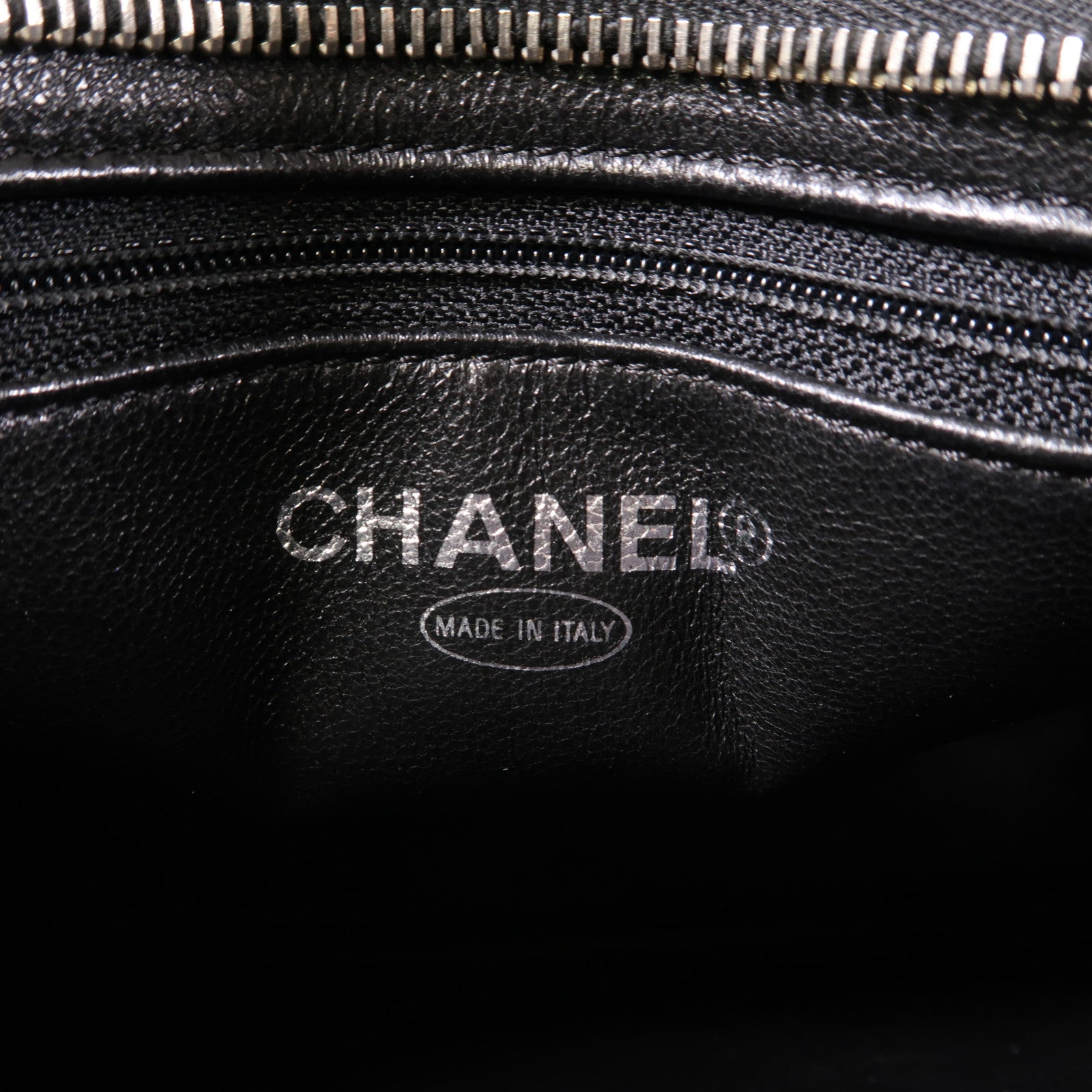 CHANEL 菱格Caviar皮革Handbag銀扣手挽袋黑色