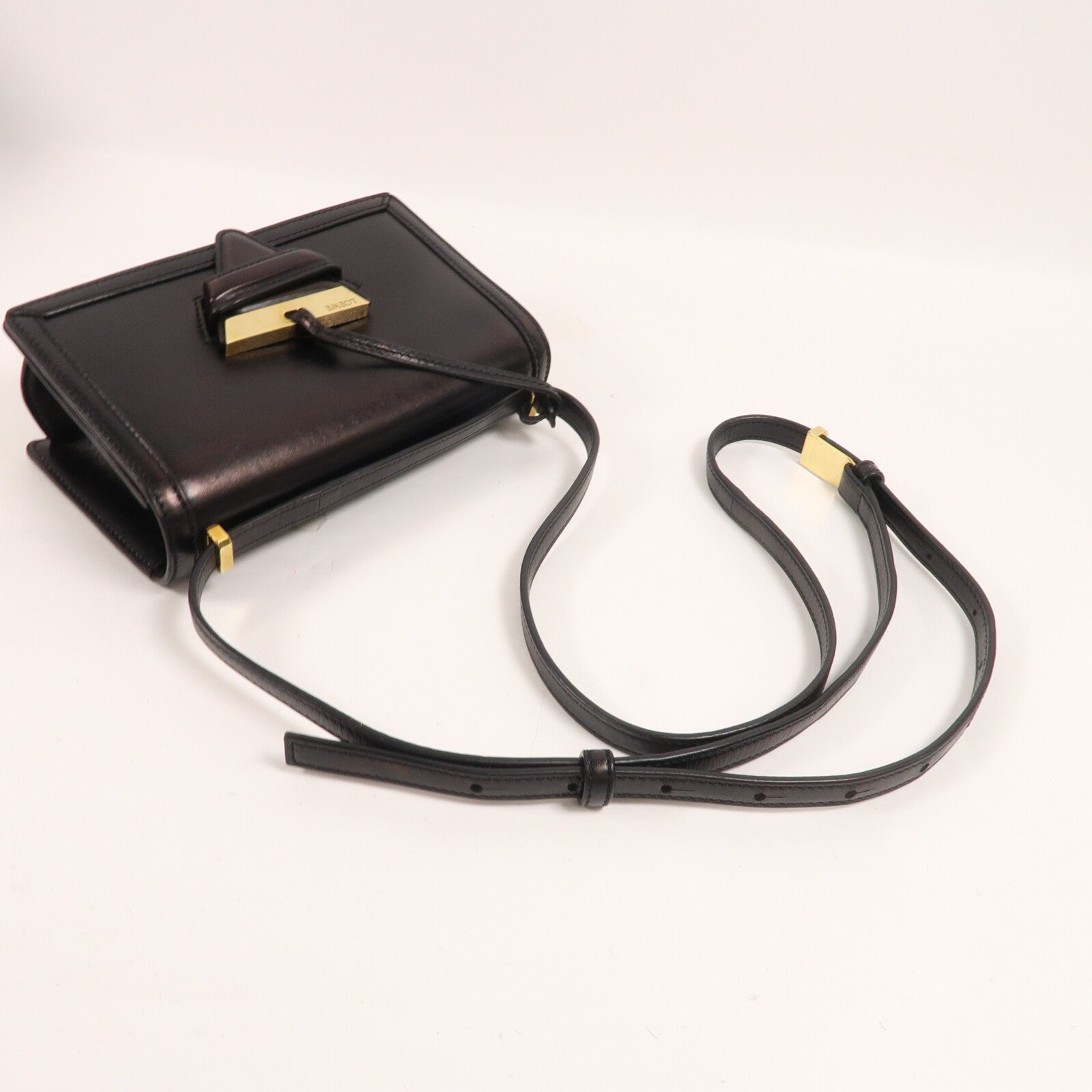 LOEWE 牛皮皮革Barcelona肩背袋