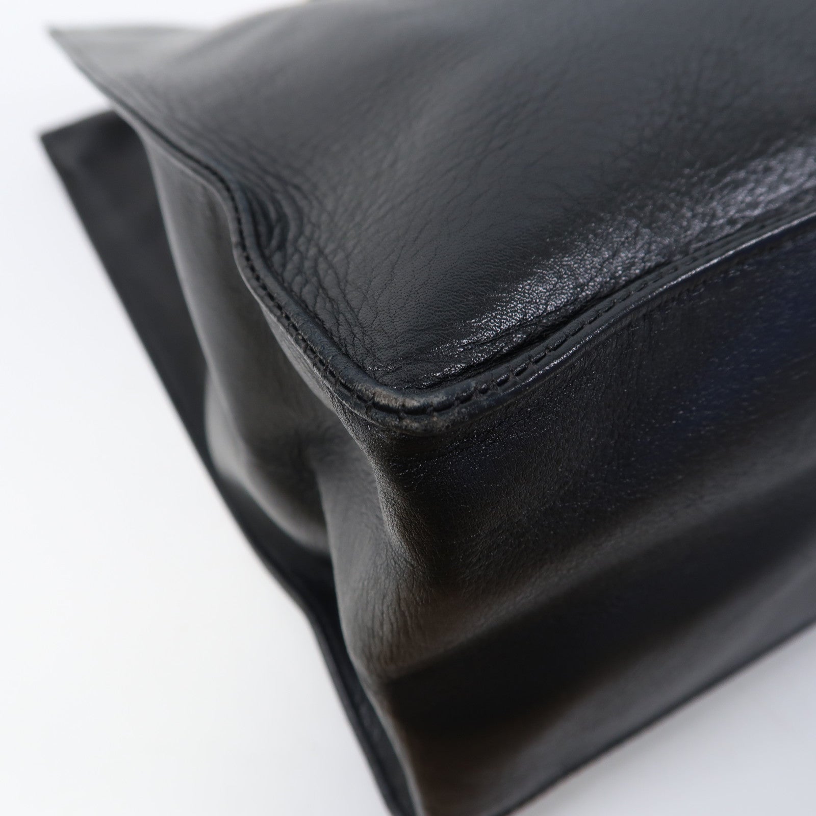 CHANEL 【激減優惠】牛皮皮革Totebag金扣手挽袋黑色