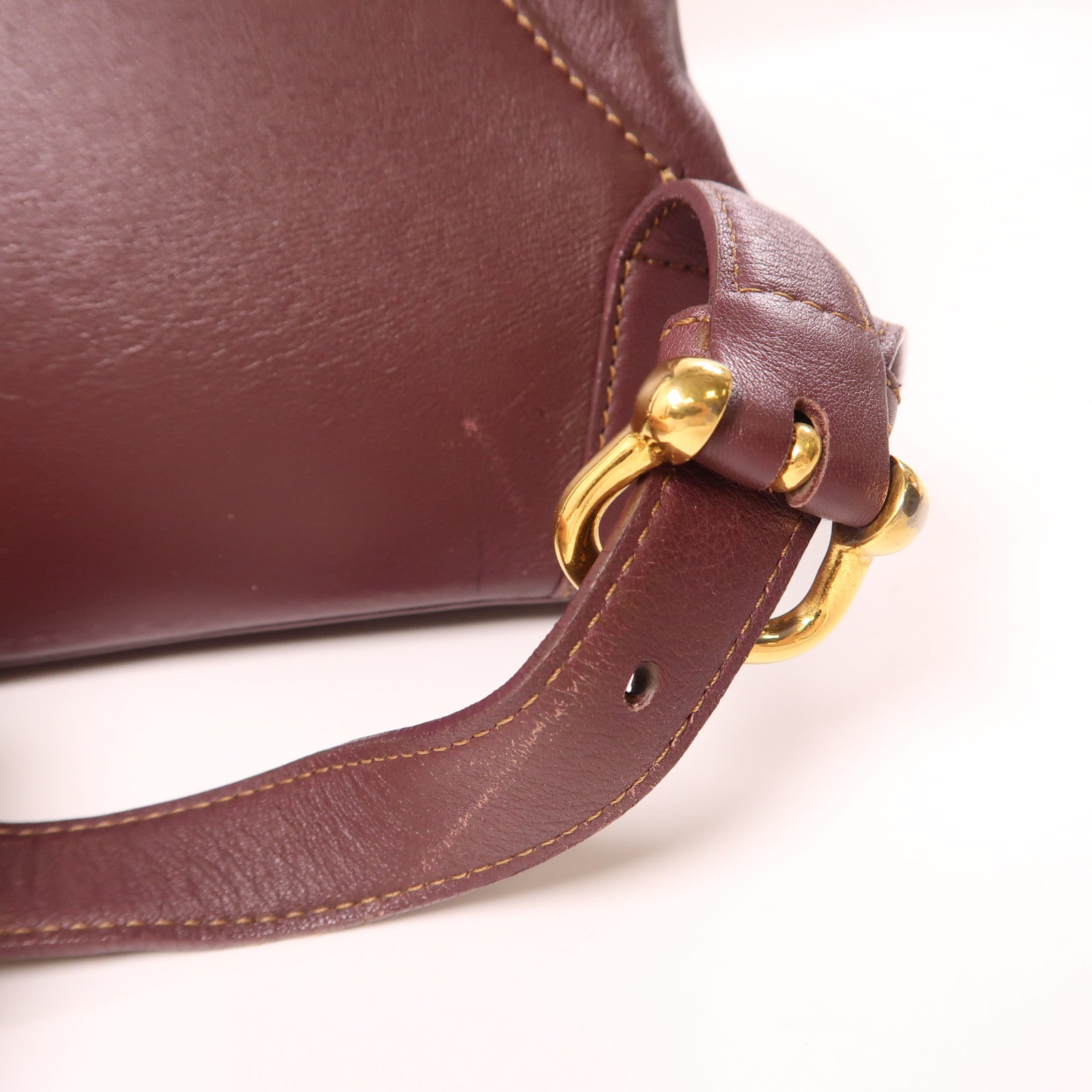 LOEWE 牛皮皮革Backpack金扣背包酒紅色