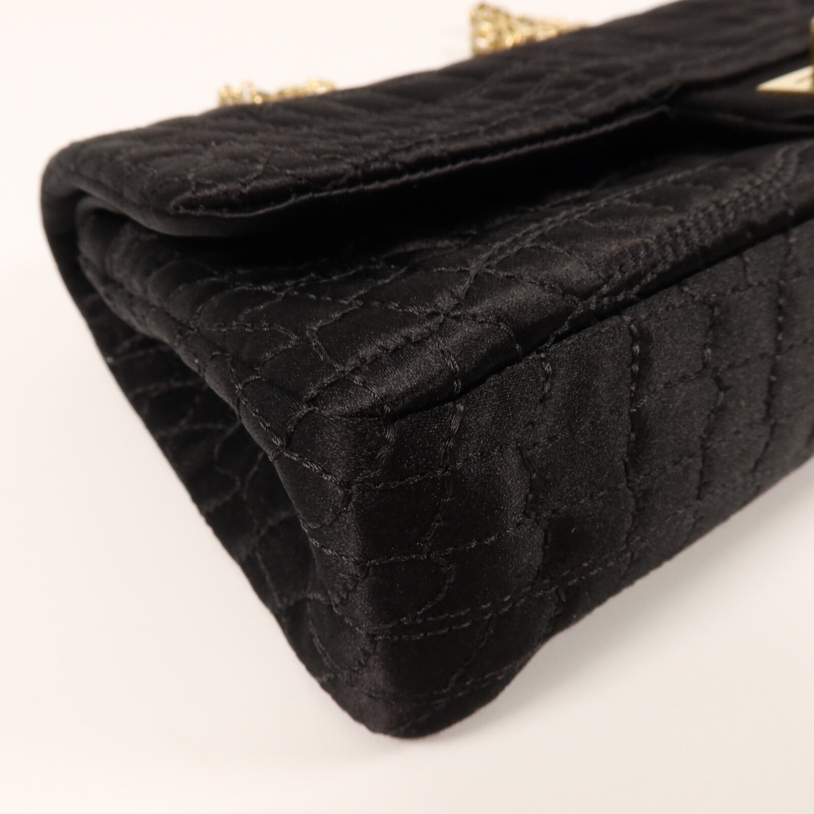 CHANEL Satin 2.55 East West鏈帶肩背袋