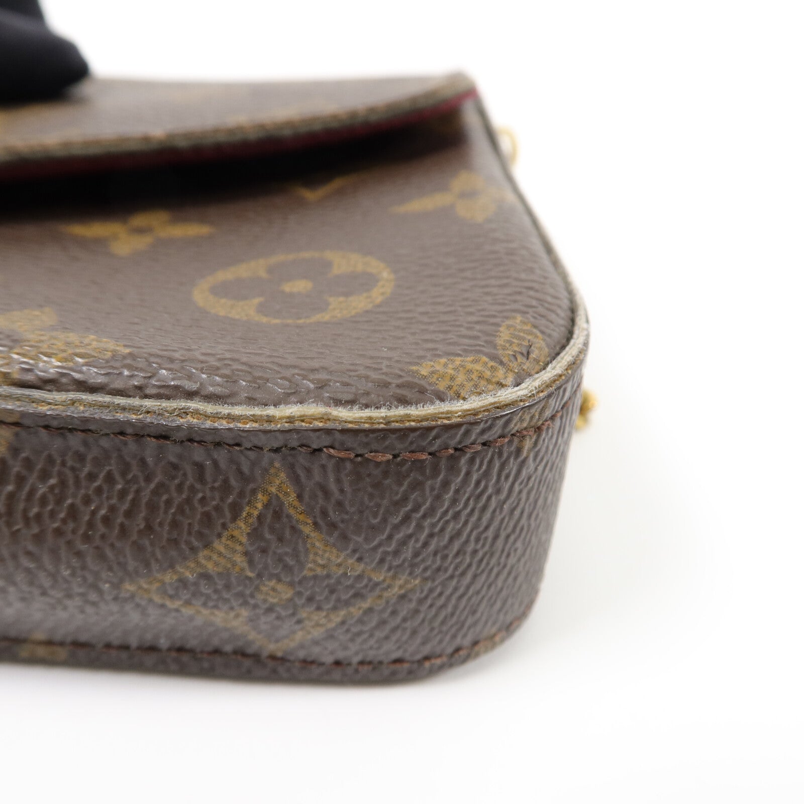 LOUIS VUITTON Monogram Pochette Felicie金扣鏈帶肩背袋