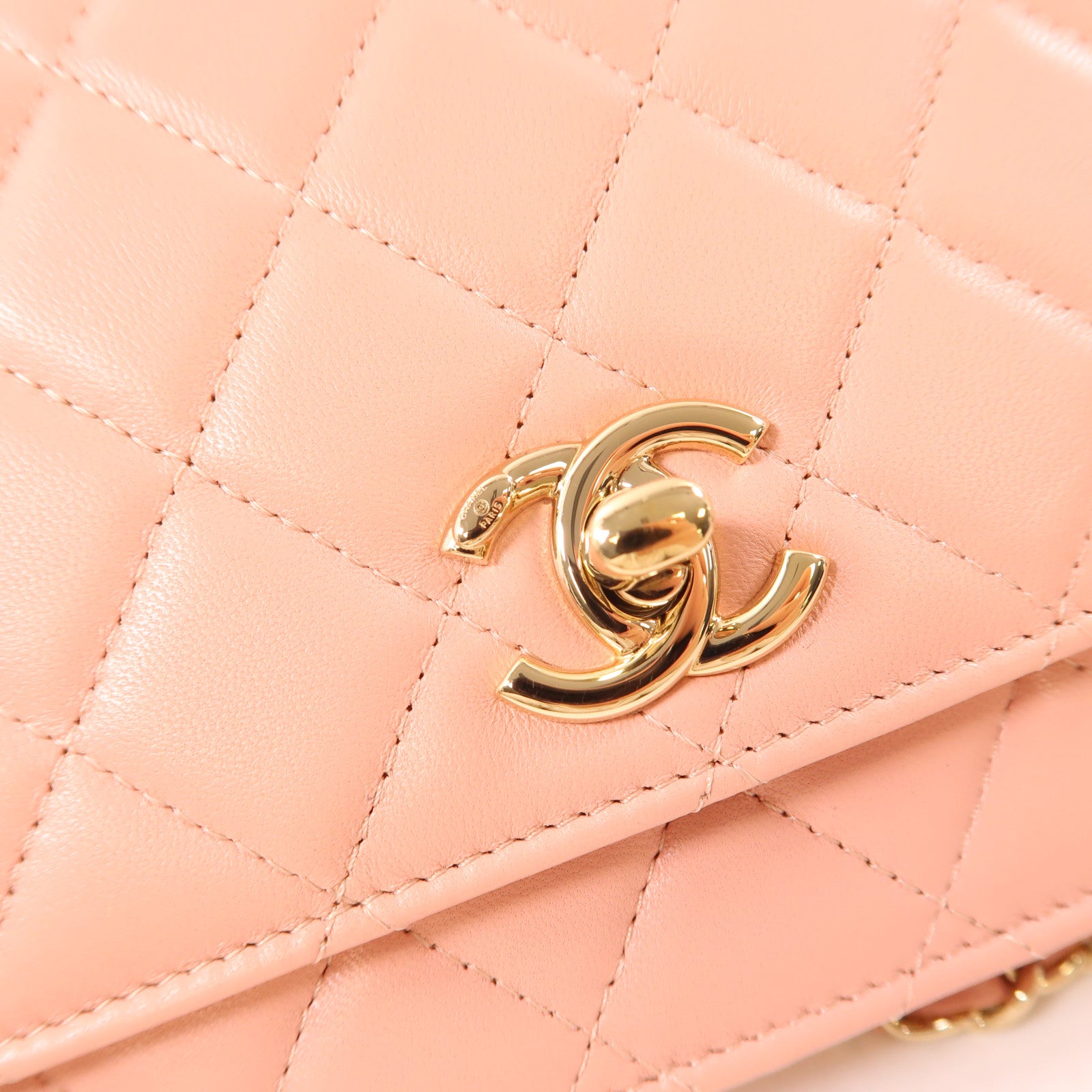 CHANEL CC GHW Chain Shoulder Bag Lambskin Leather Pink