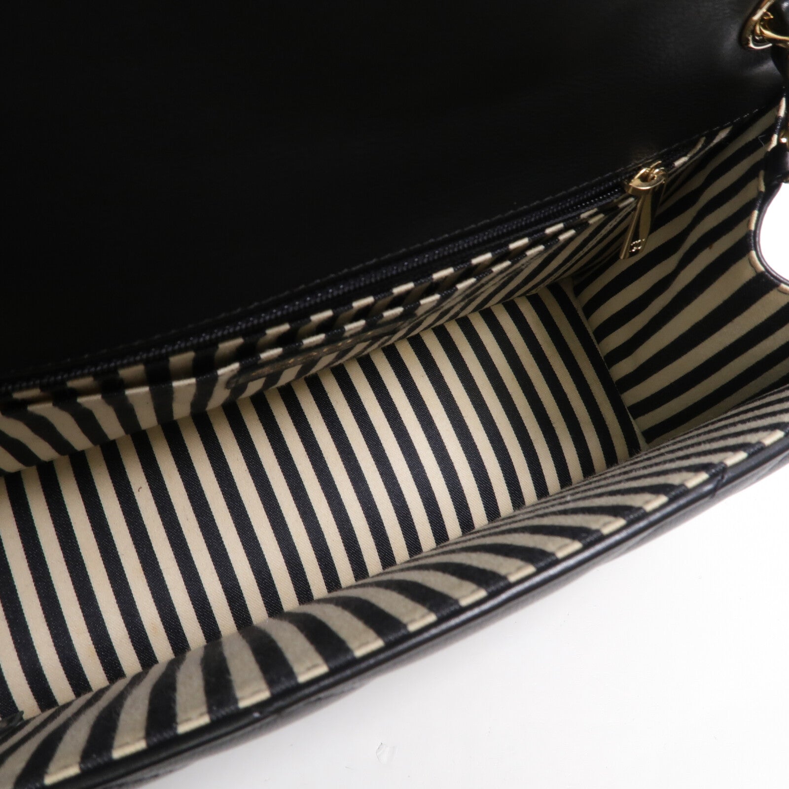 CHANEL 牛皮皮革Large Chevron Flap鏈帶肩背袋