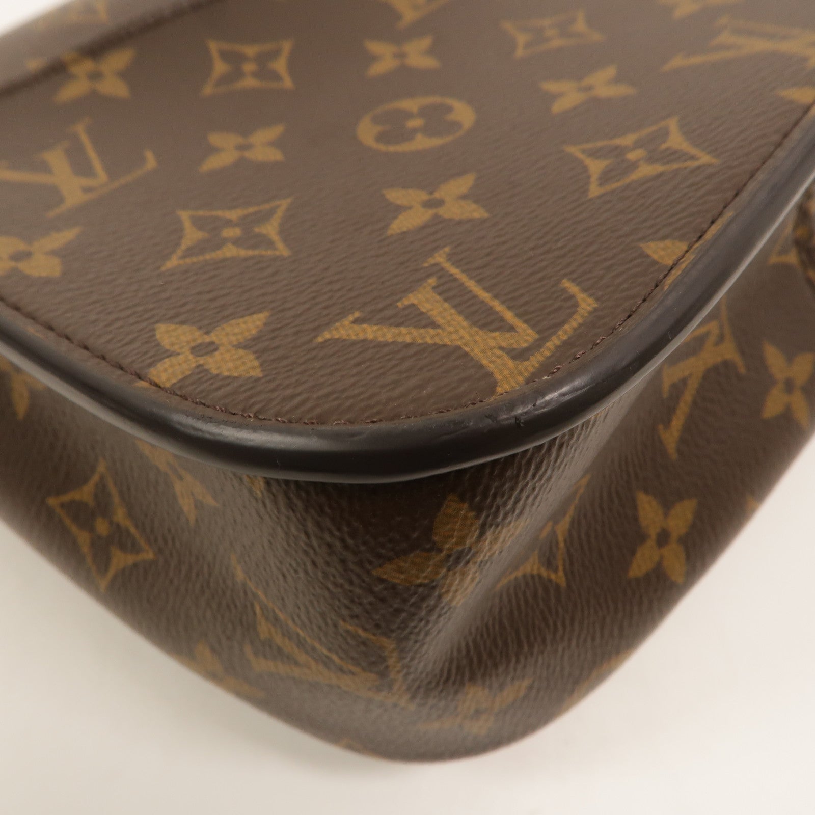 LOUIS VUITTON Monogram Passy金扣肩背袋
