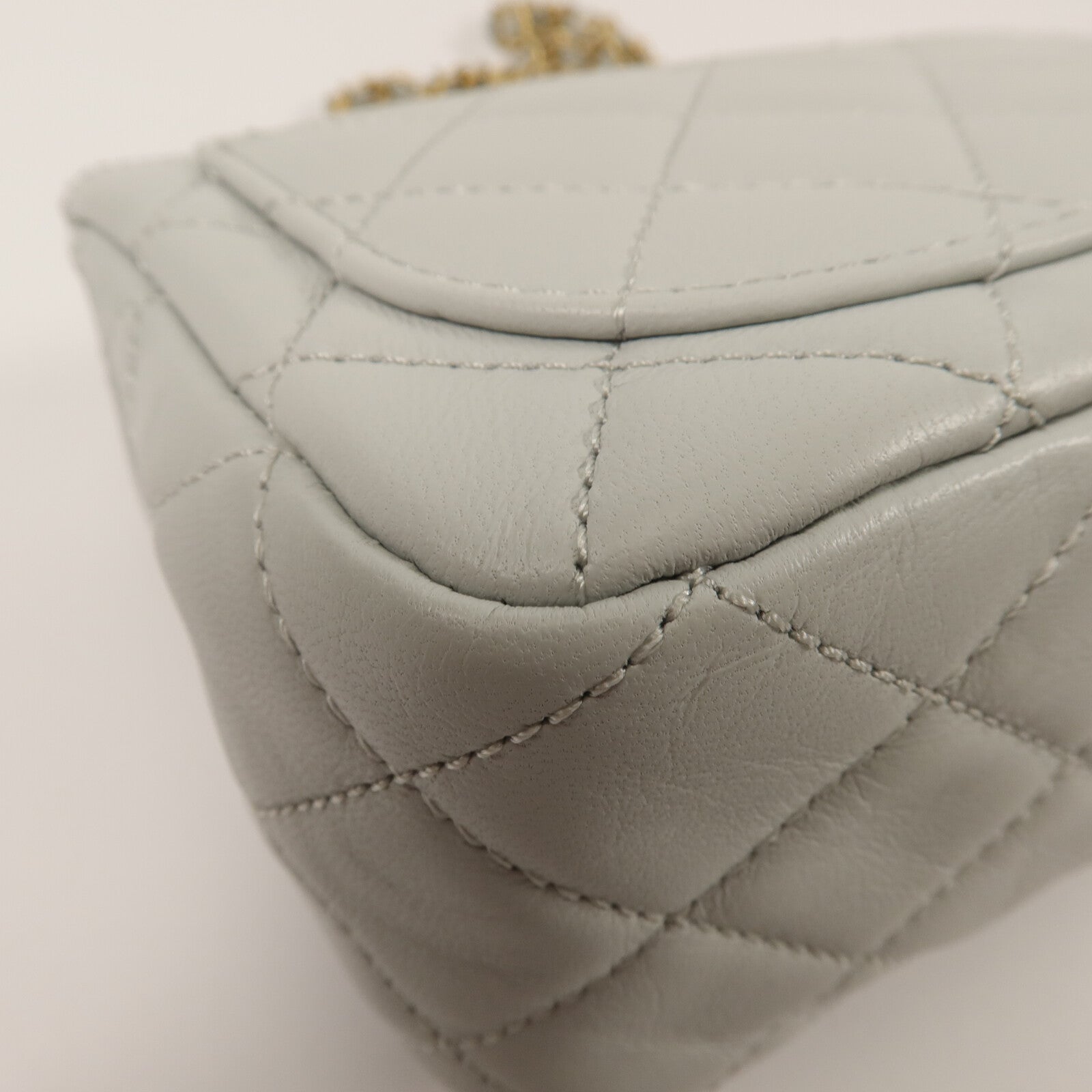 CHANEL 羊皮皮革Mini Classic 17鏈帶肩背袋