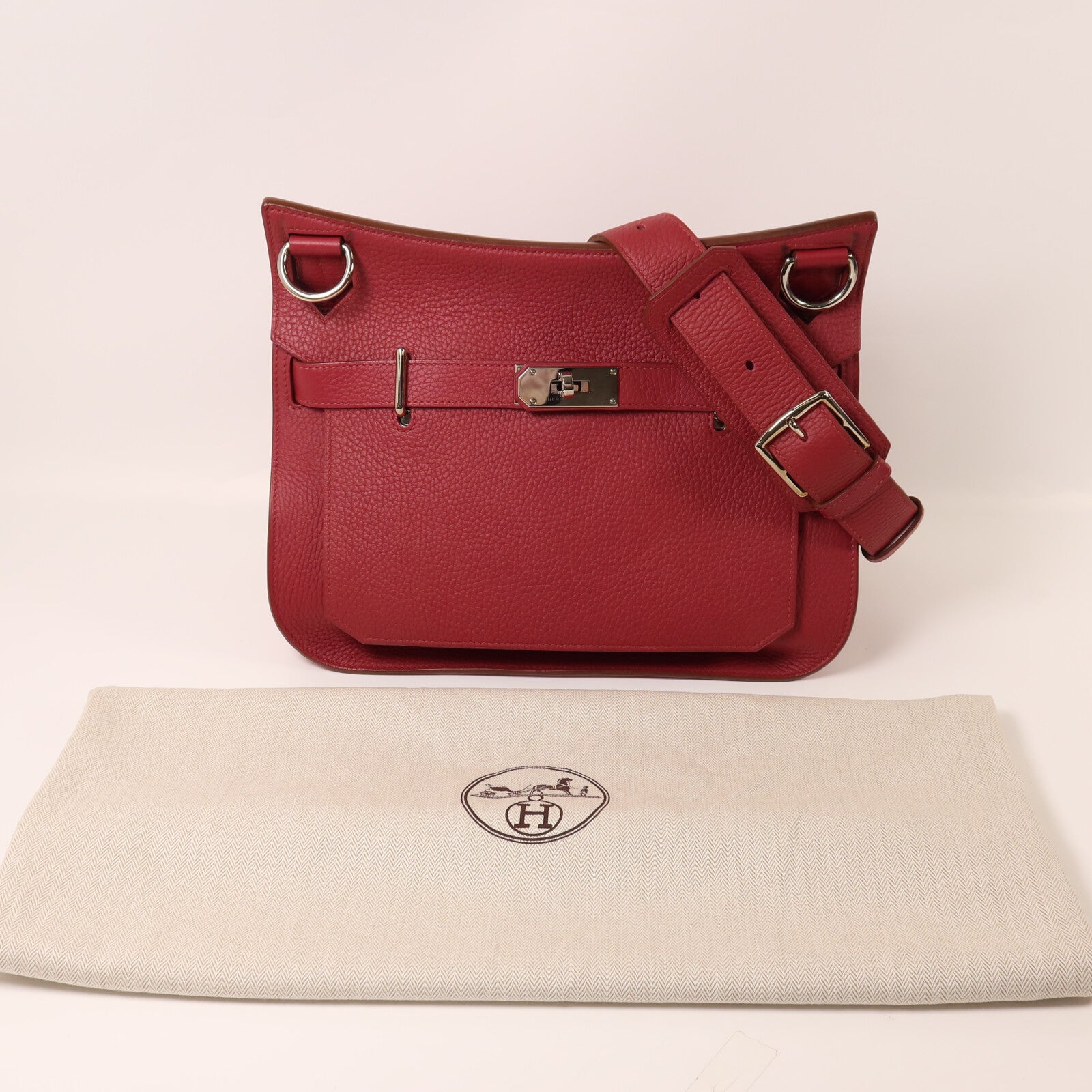 HERMES Clemence皮革Jypsiere 31肩背袋Rouge Grenade