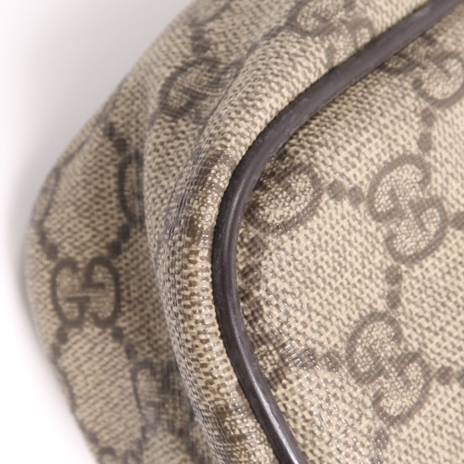 GUCCI 塗層帆布Shoulder Bag金扣肩背袋