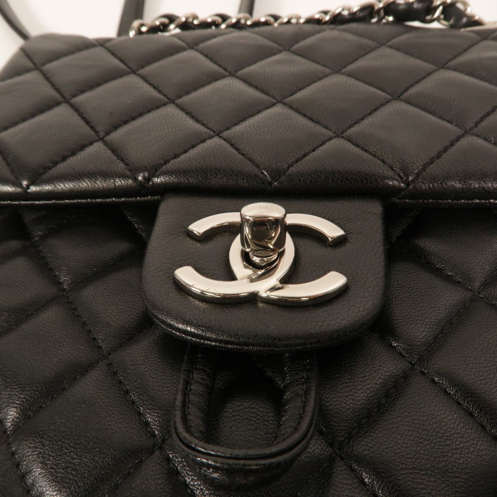 CHANEL 羊皮皮革Urban Spirit Backpack背包