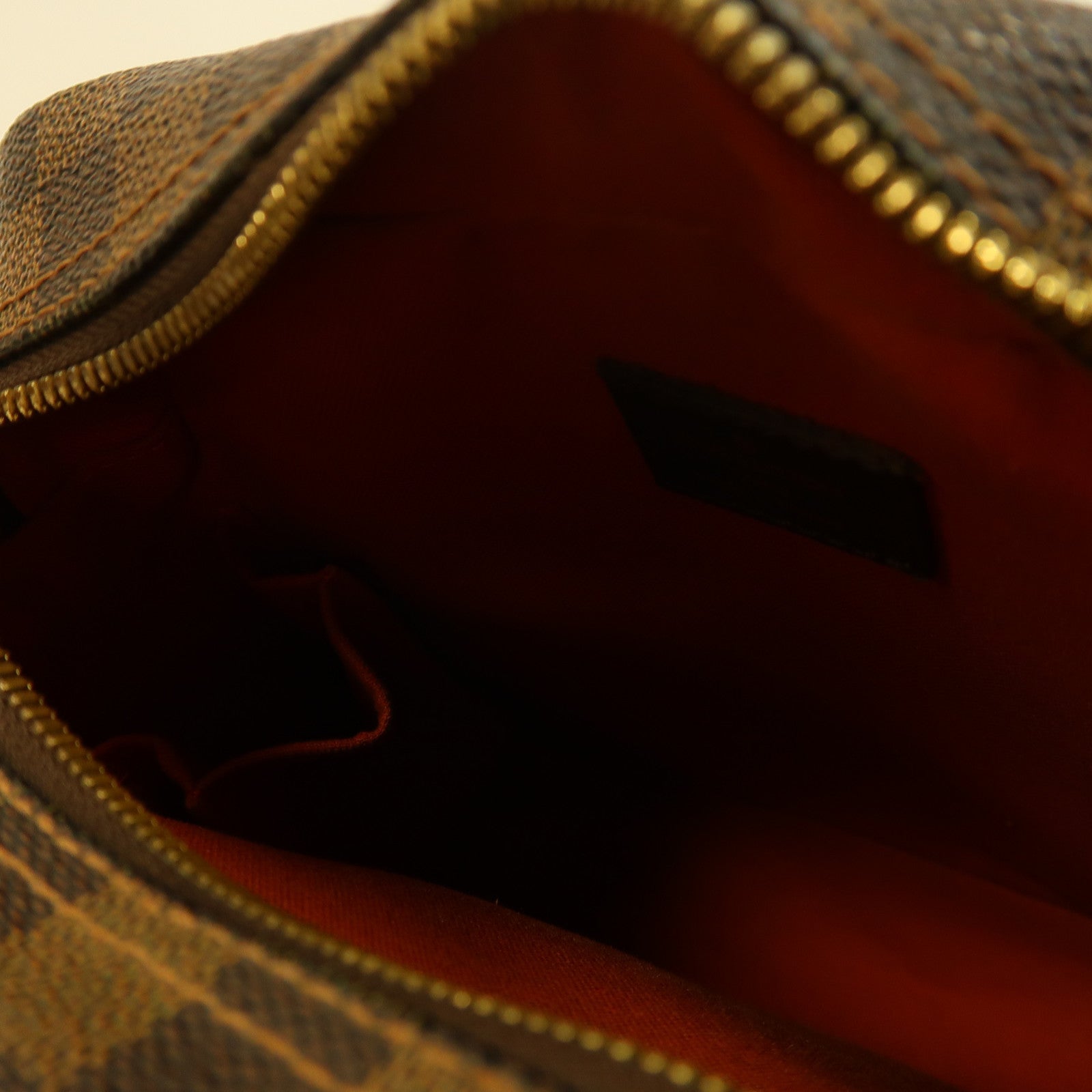 LOUIS VUITTON Damier Olav PM金扣肩背袋啡色