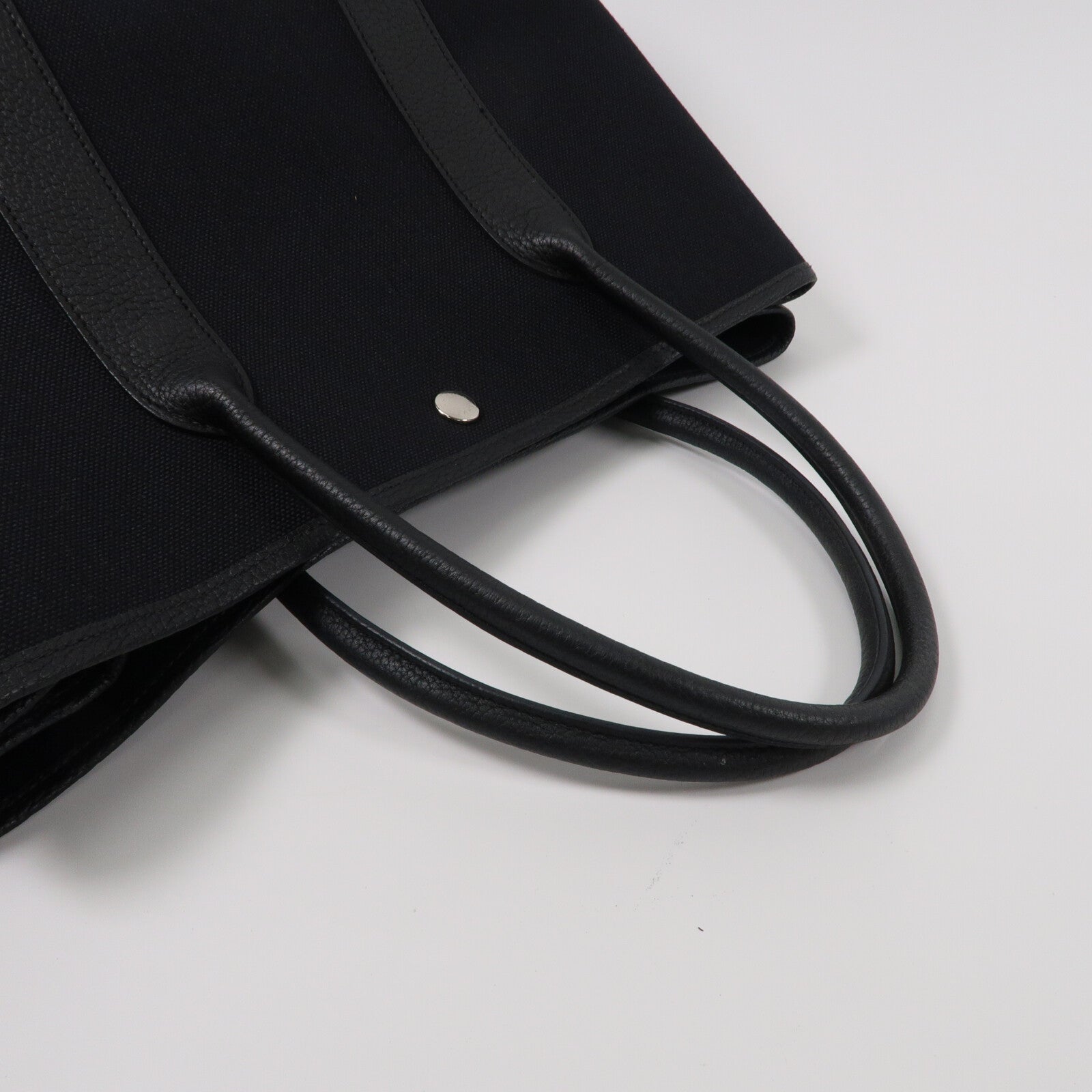 HERMES 帆布Garden Party PM手挽袋Noir