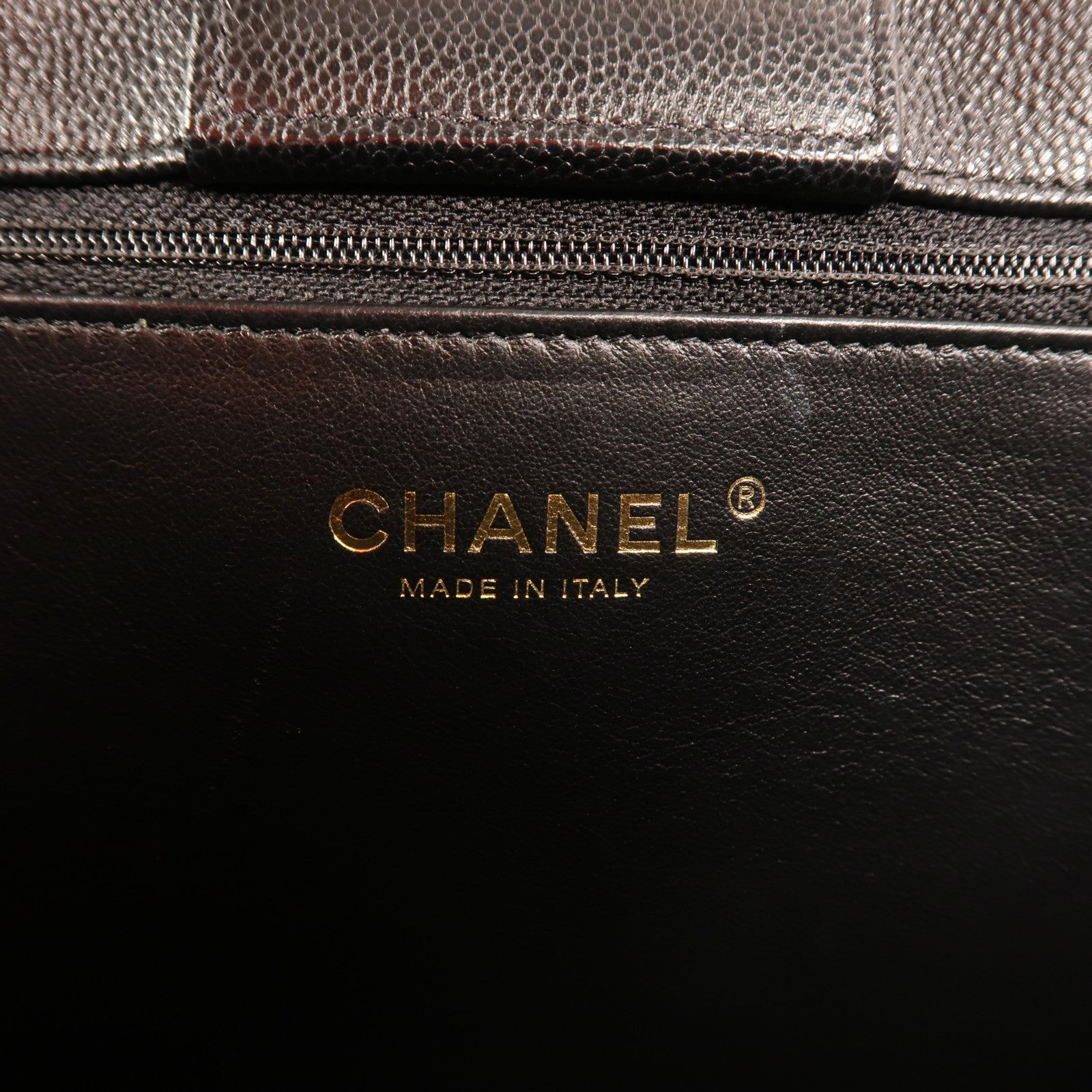 CHANEL 牛皮皮革Shoulder Bag金扣鏈帶肩背袋