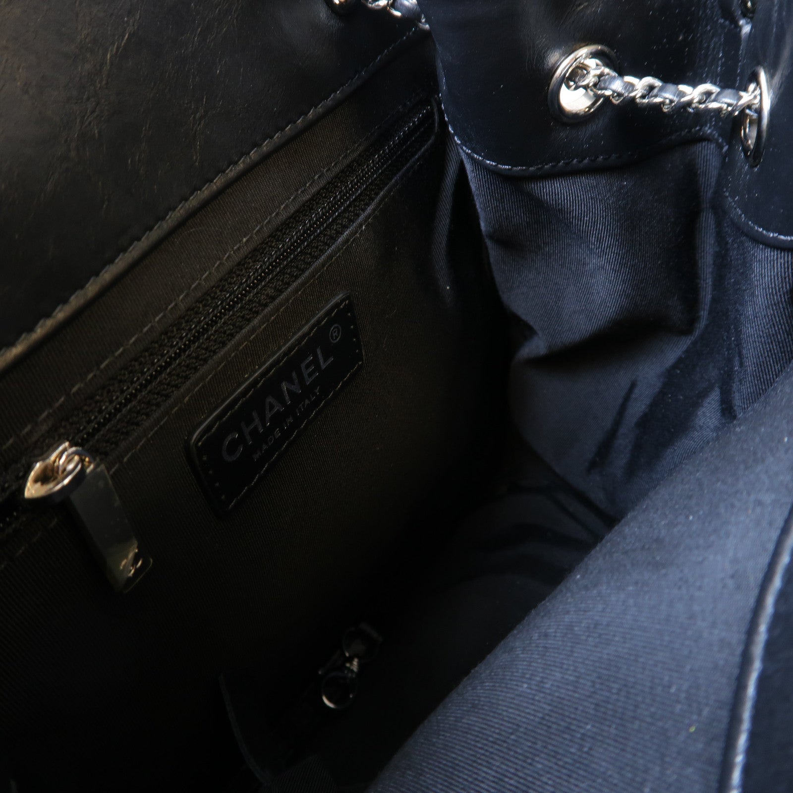 CHANEL 菱格牛皮皮革Shoulder Bag銀扣肩背袋黑色