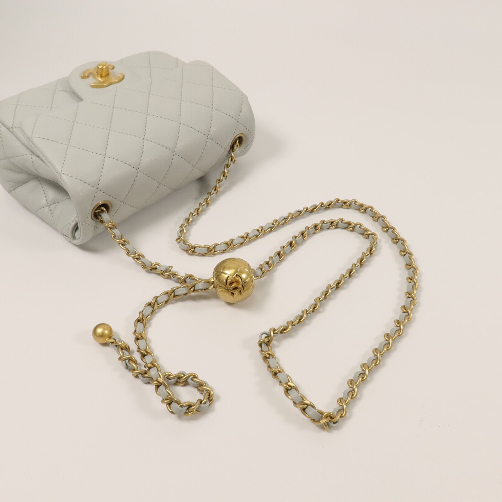 CHANEL 羊皮皮革Mini Classic 17鏈帶肩背袋