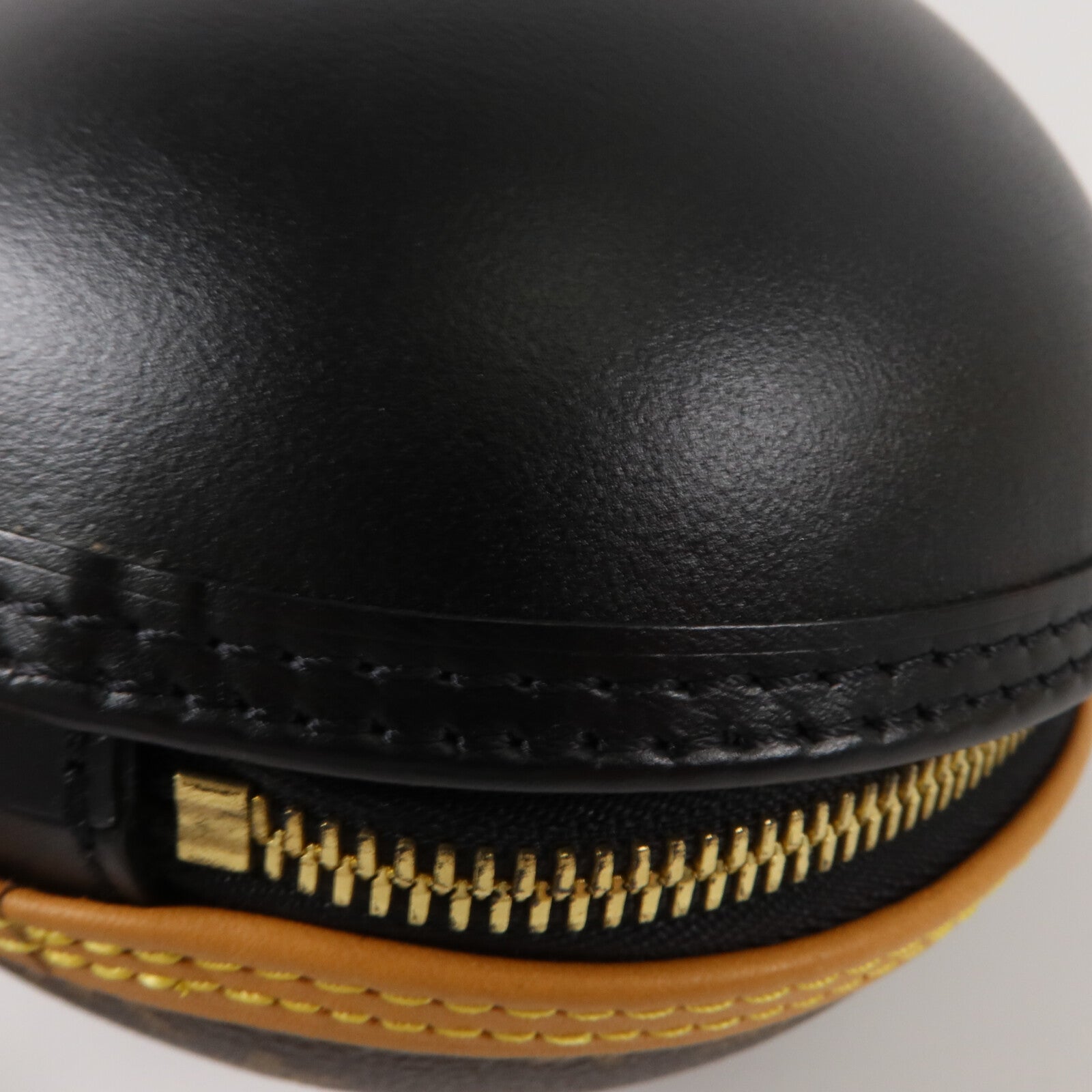 LOUIS VUITTON Monogram Egg Bag鏈帶手挽肩背兩用袋