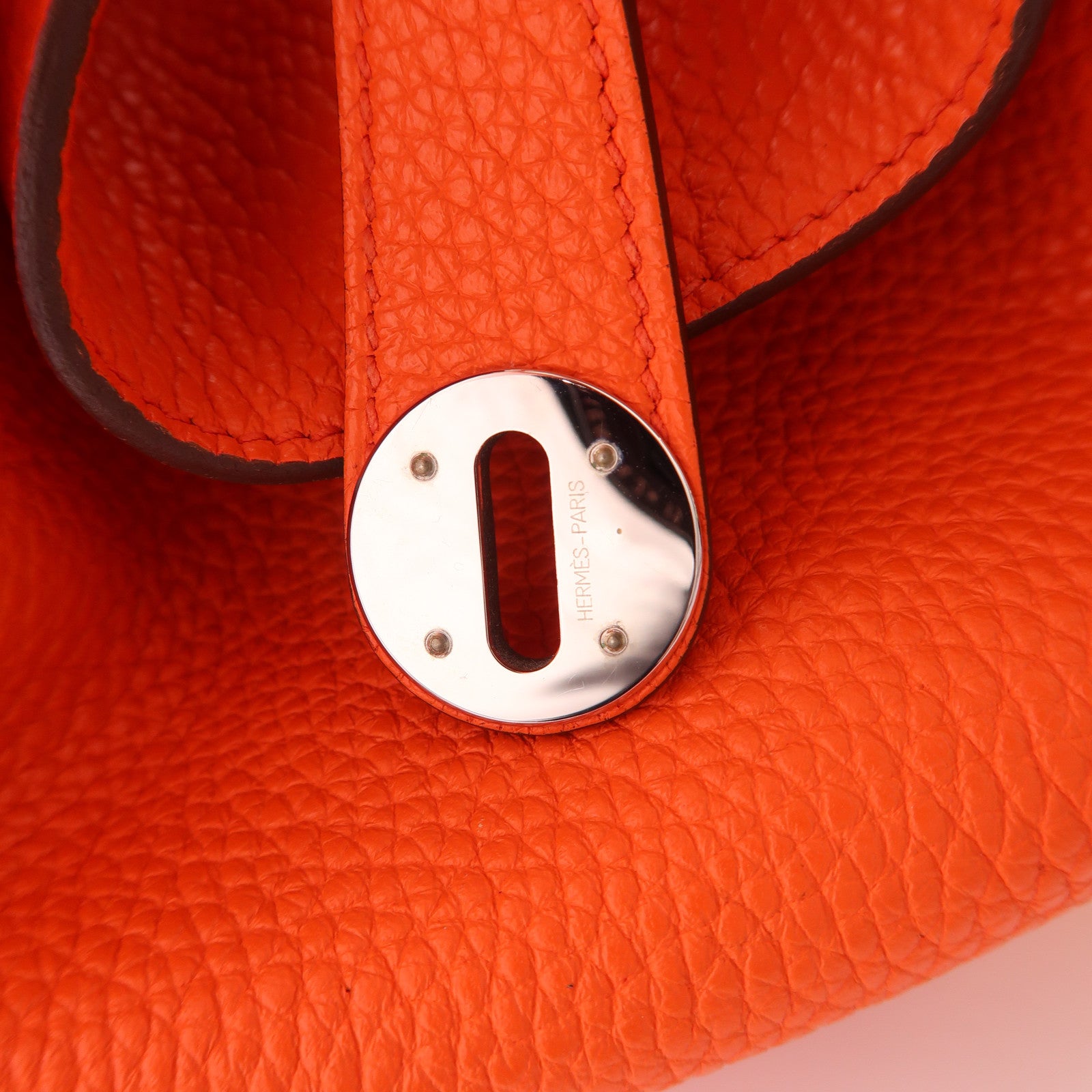 HERMES 皮革Lindy 30銀扣手挽肩背兩用袋9T Capucine