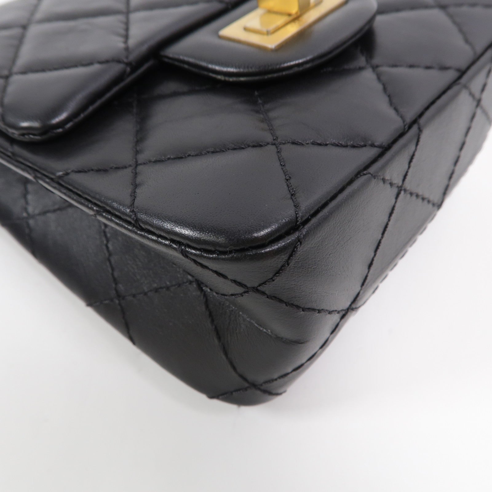 CHANEL 牛皮皮革2.55鏈帶肩背袋