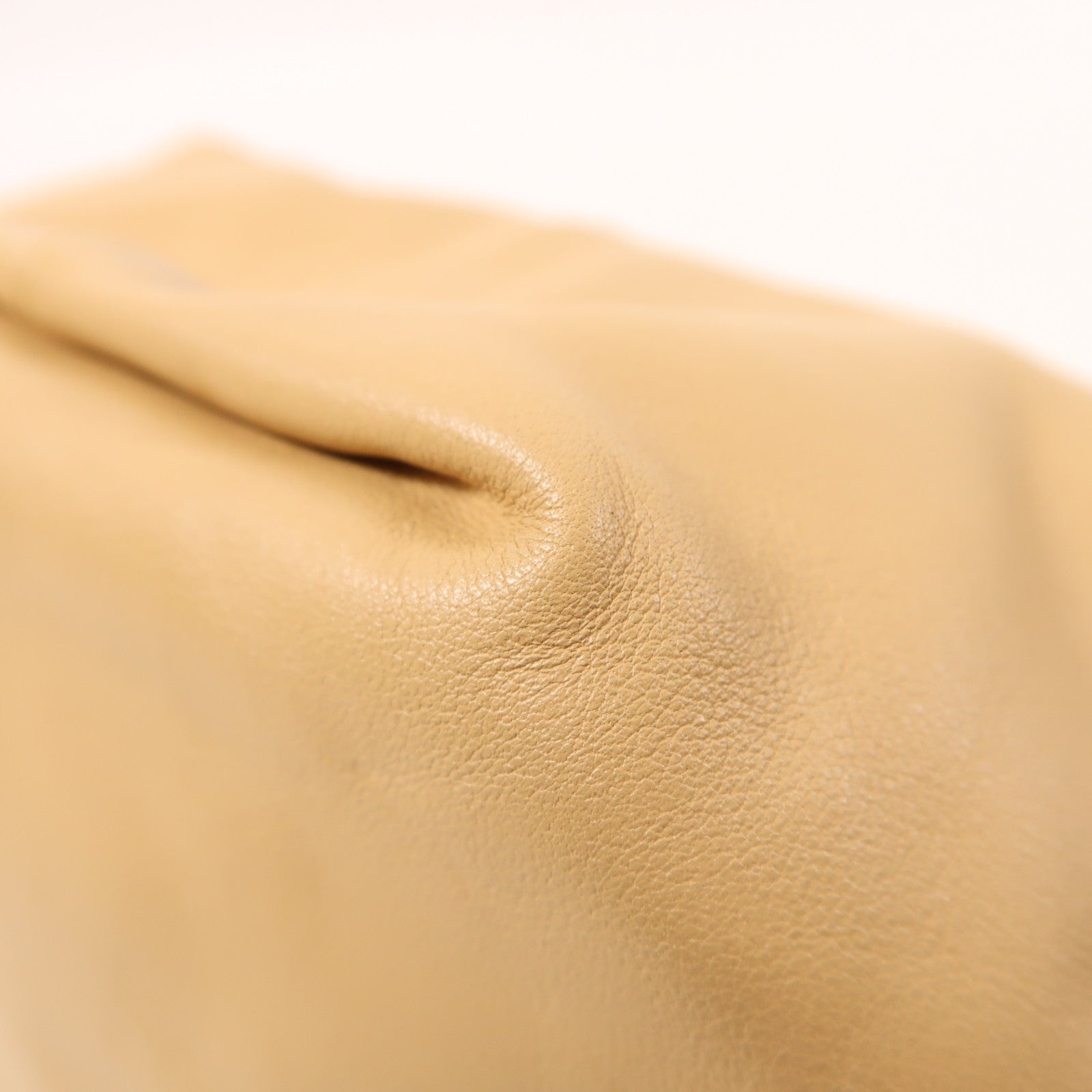 BOTTEGA VENETA 【激減優惠】羊皮皮革Mini Double Knot金扣手挽袋
