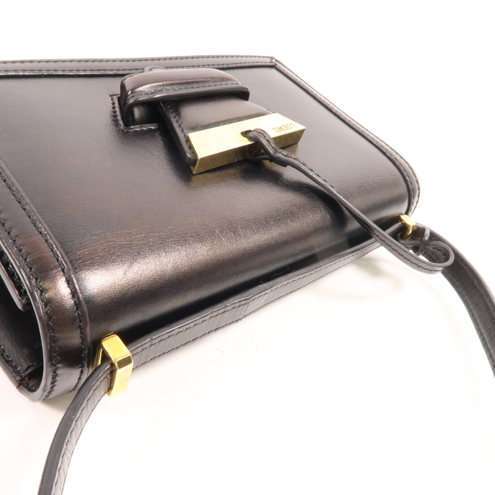 LOEWE 牛皮皮革Barcelona肩背袋