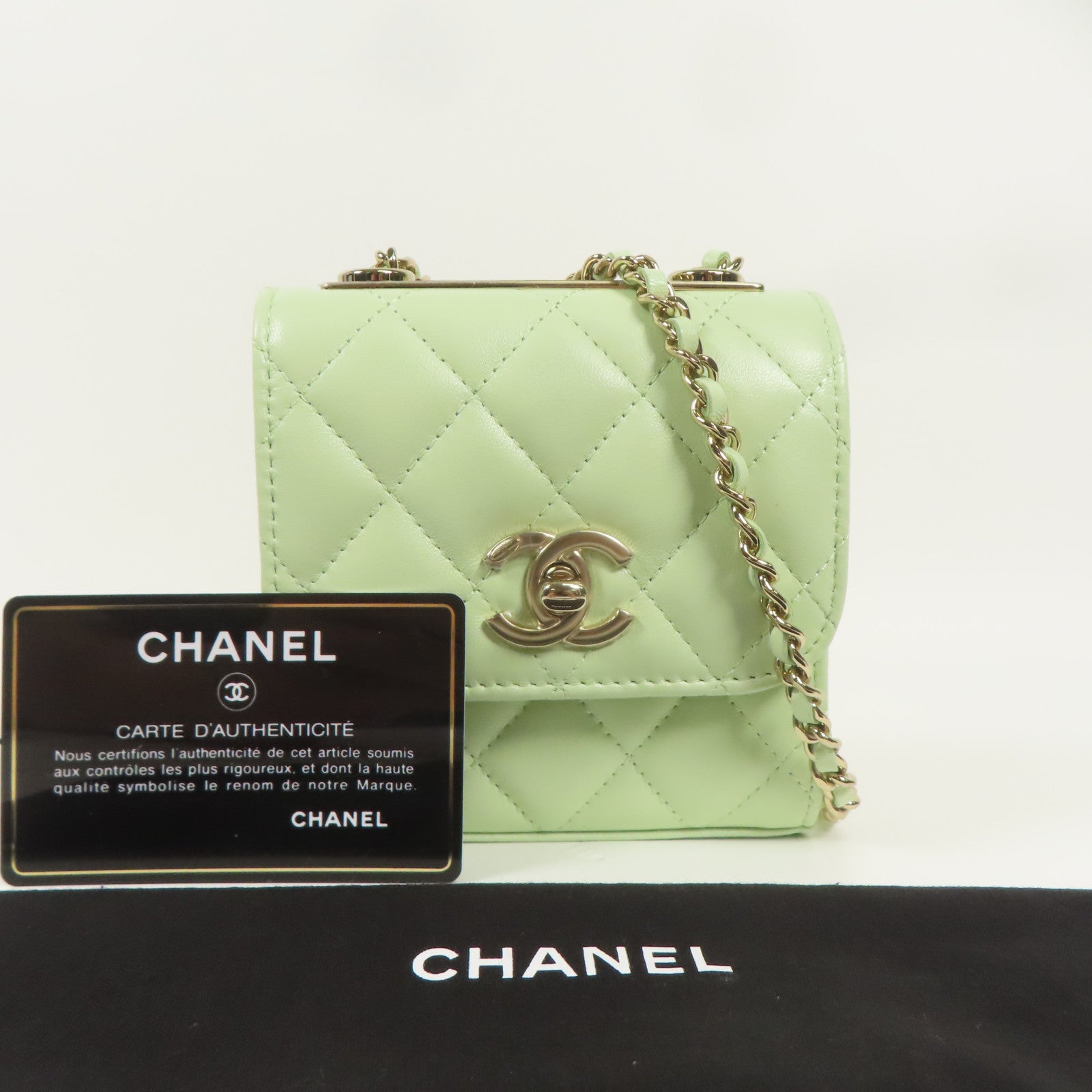 CHANEL 羊皮皮革Shoulder Bag金扣鏈帶肩背袋
