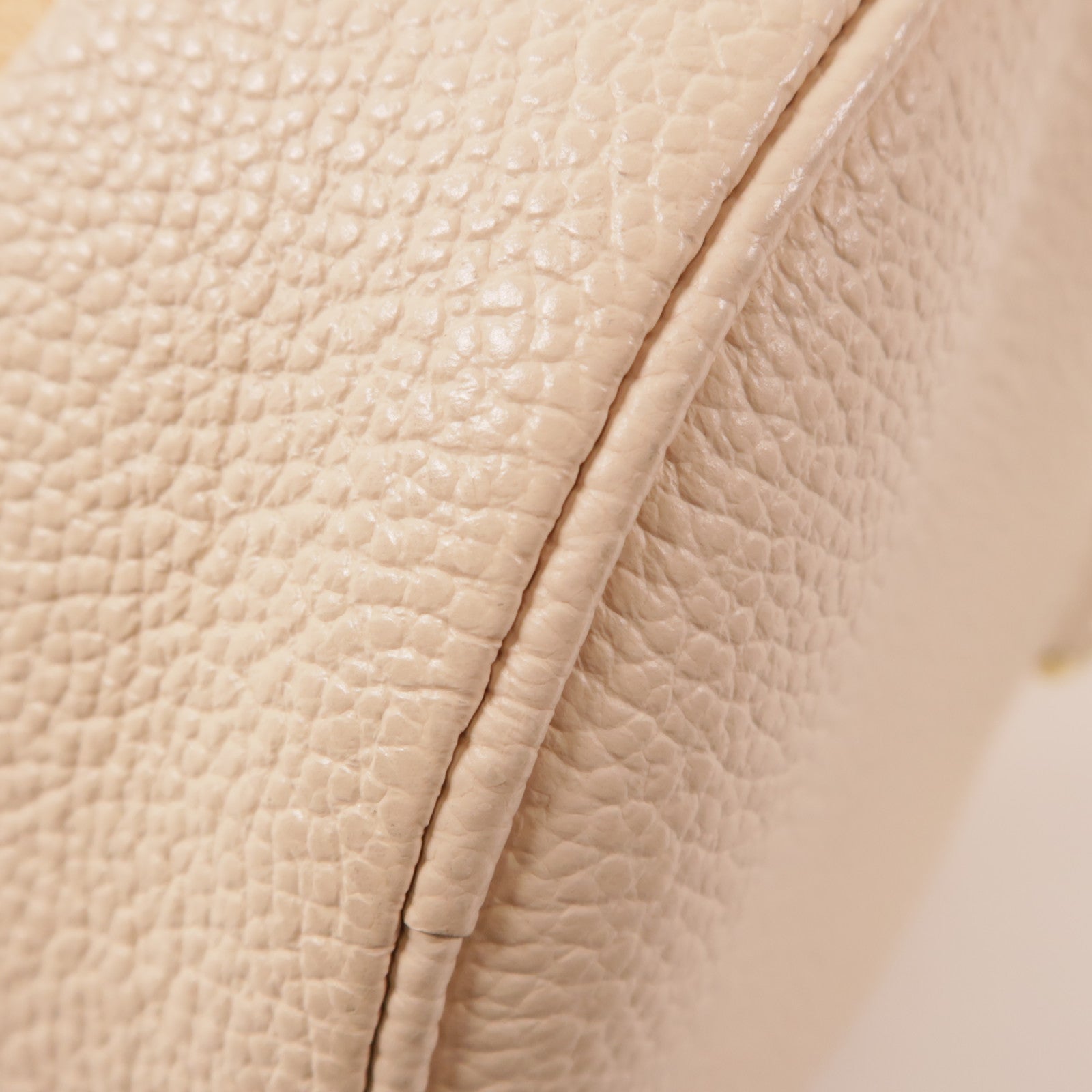 LOUIS VUITTON Monogram Empreinte Papillon BB金扣手挽肩背兩用袋
