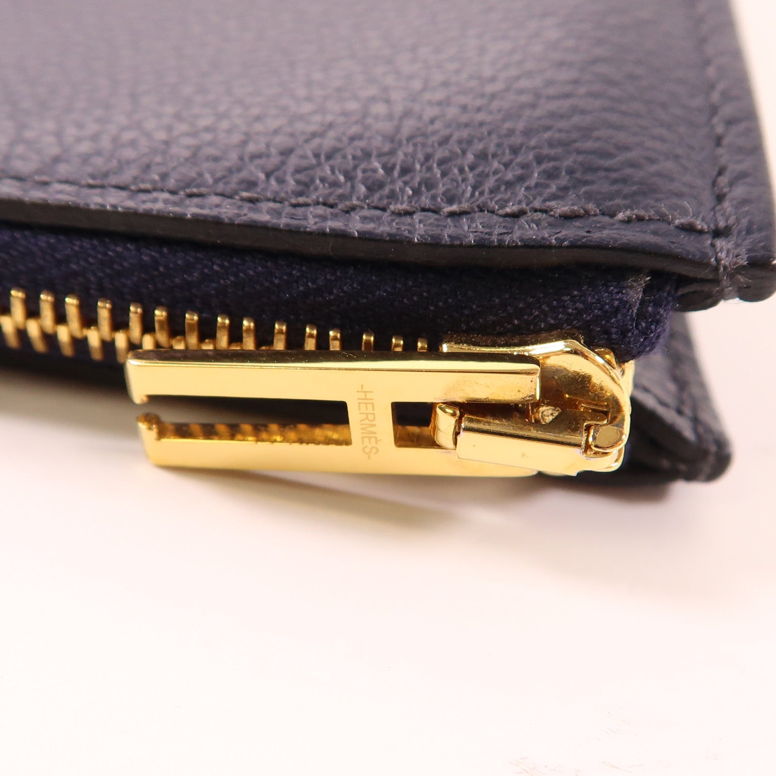 HERMES Evercolor皮革Zipengo GM金扣手拿包Bleu Nuit
