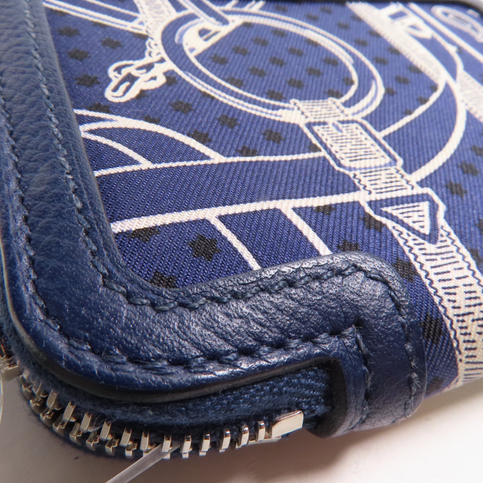 HERMES Epsom皮革/絲質Card Case銀扣卡片套