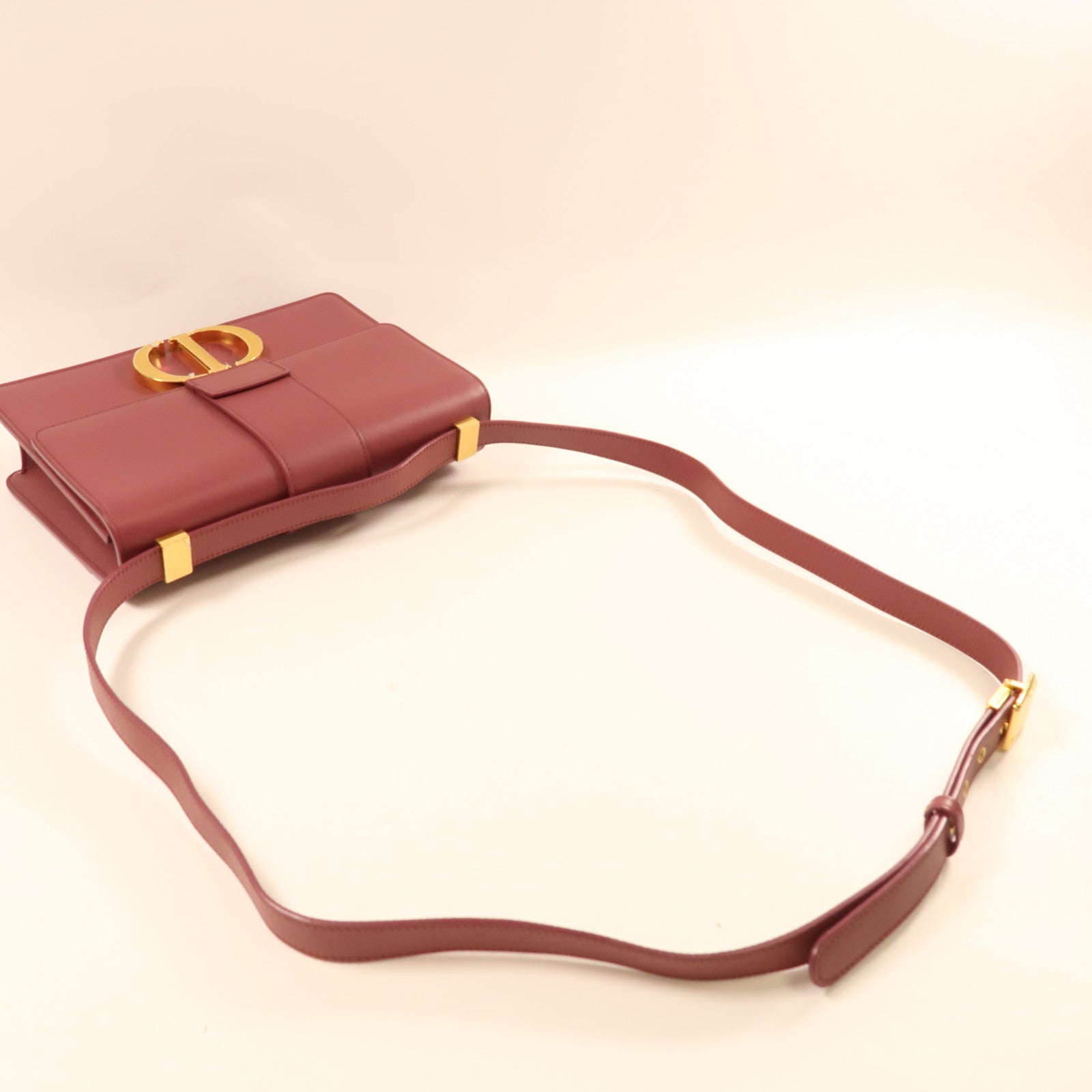 Dior 【激減優惠】牛皮皮革30 Montaigne金扣肩背袋紅色